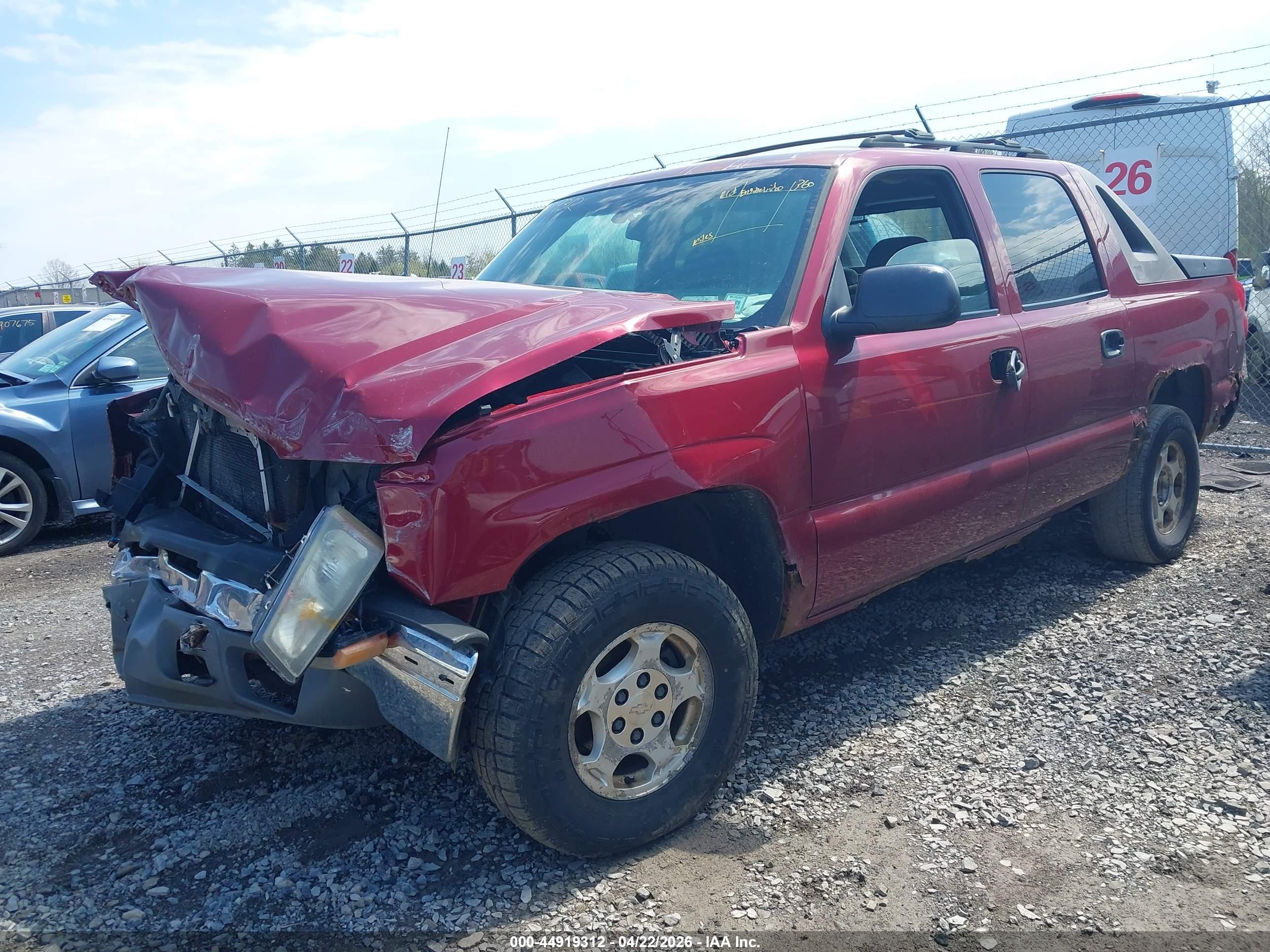 CHEVROLET AVALANCHE image 2