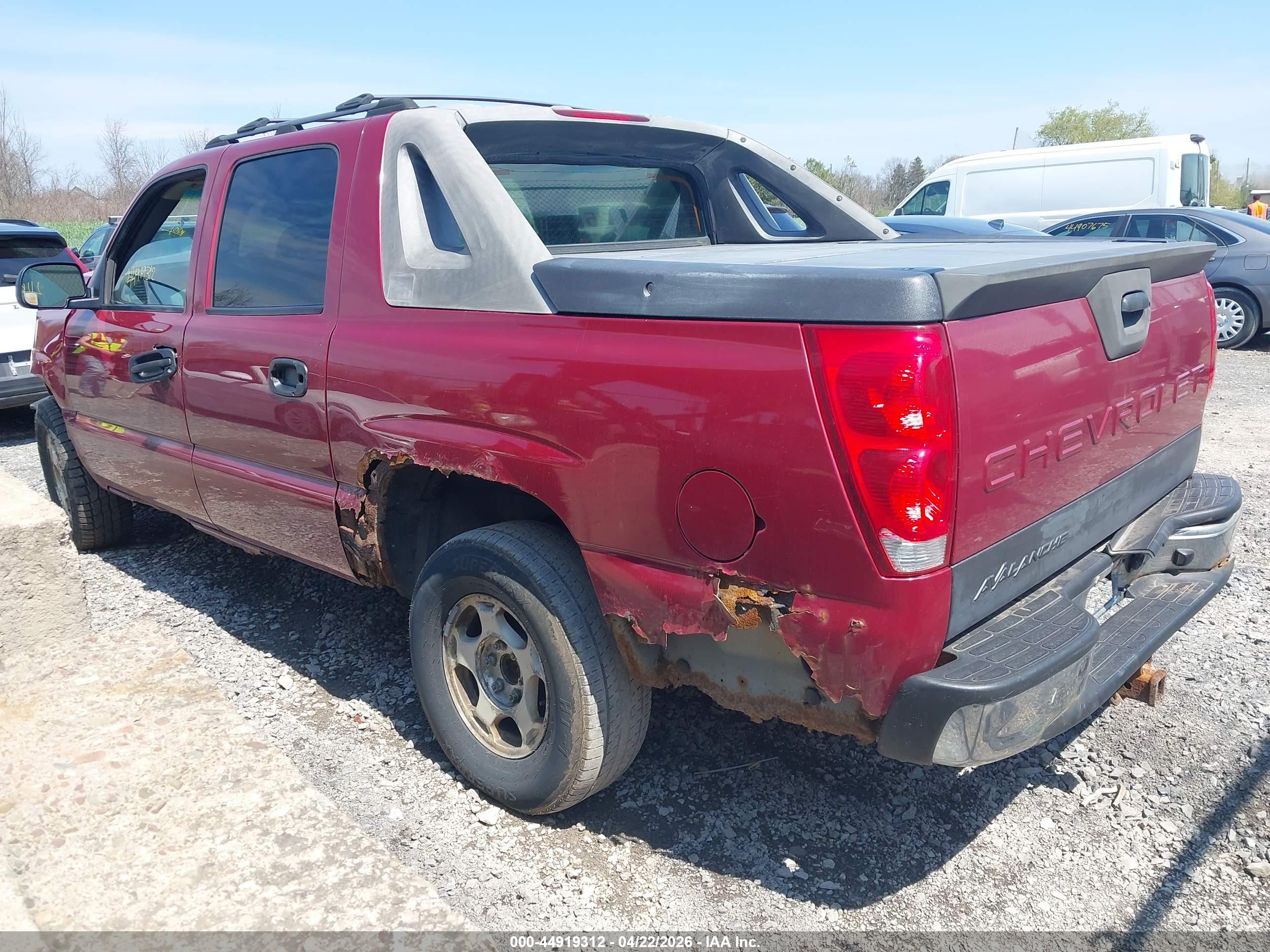 CHEVROLET AVALANCHE image 3