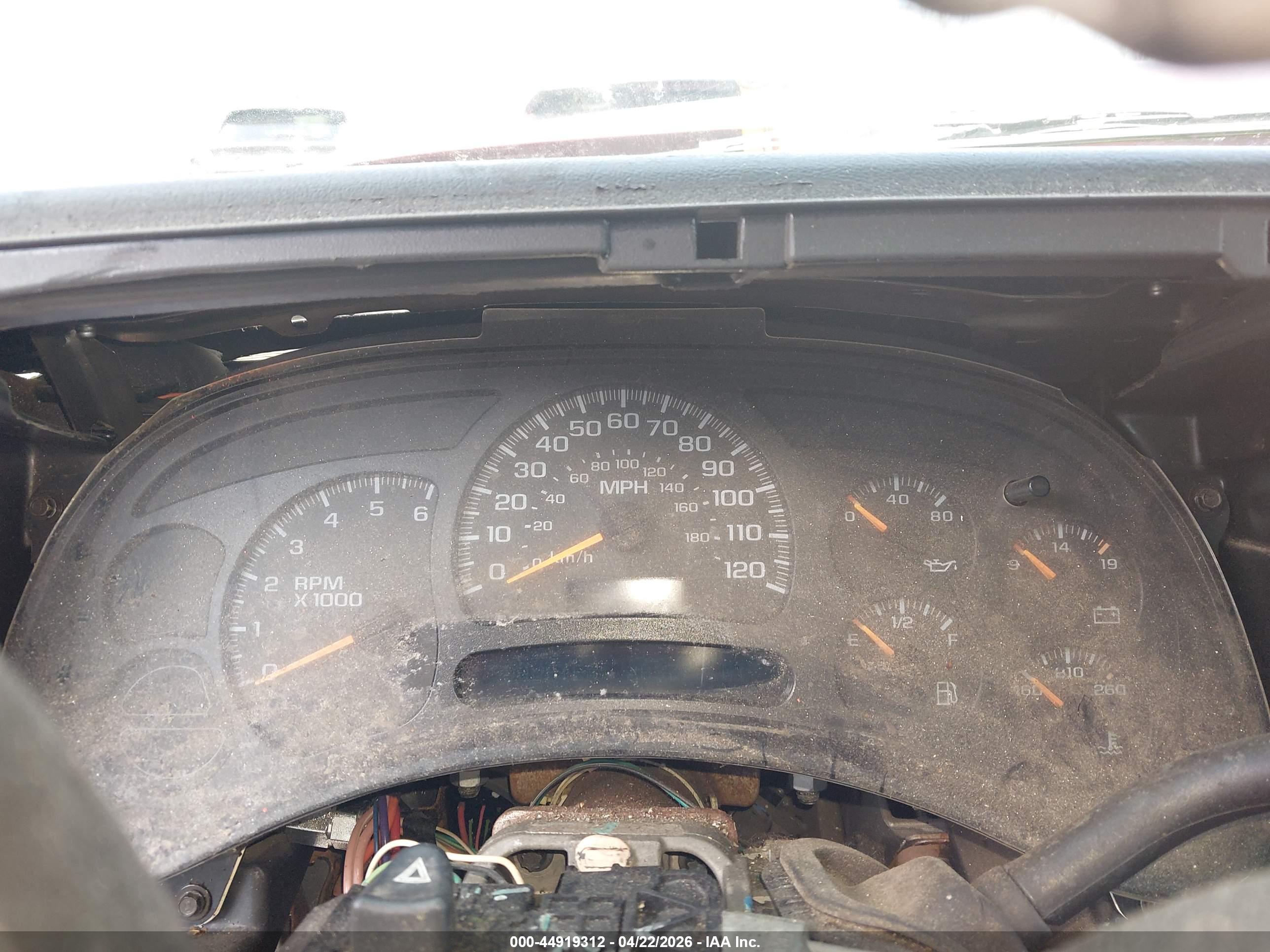 CHEVROLET AVALANCHE image 7
