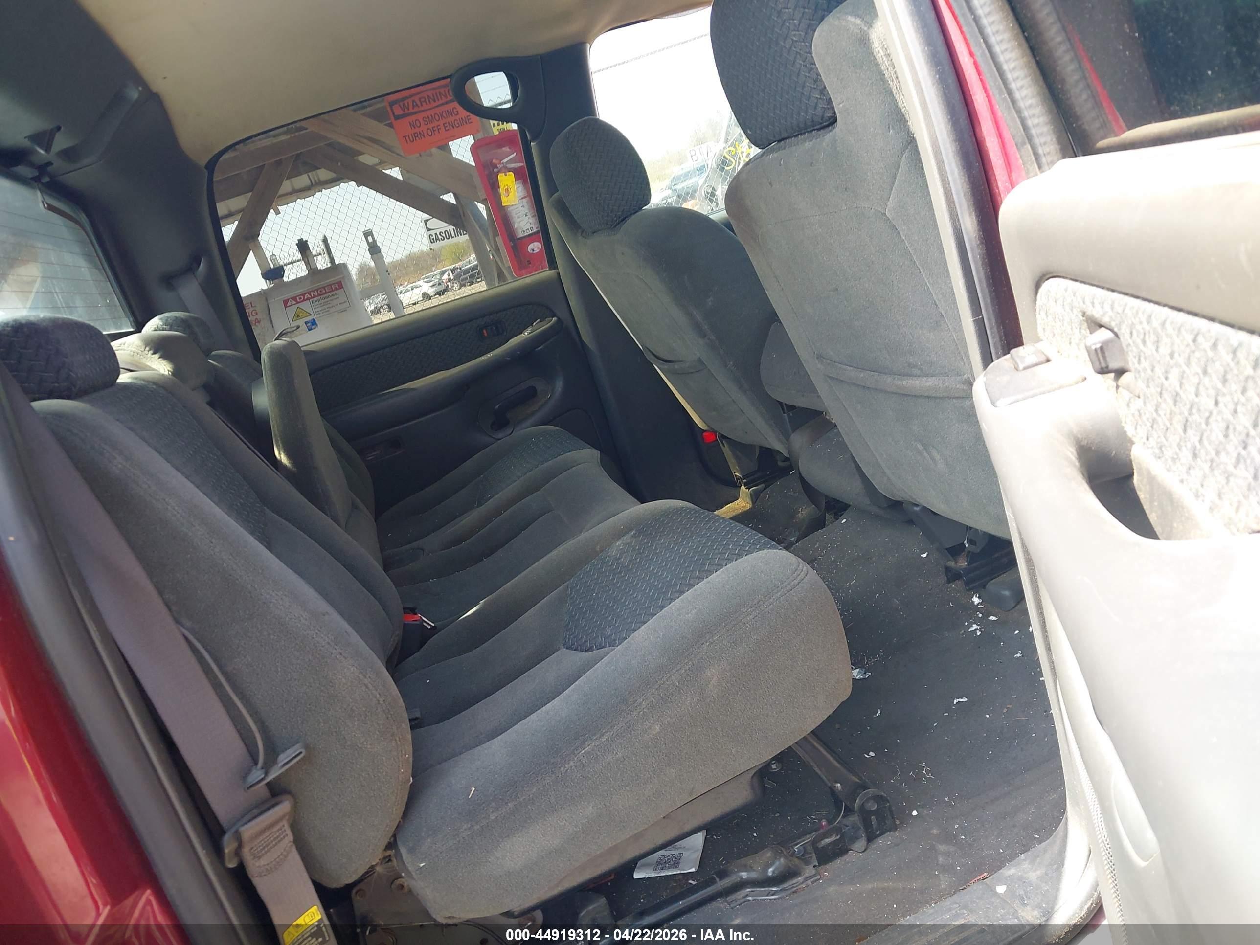 CHEVROLET AVALANCHE image 8
