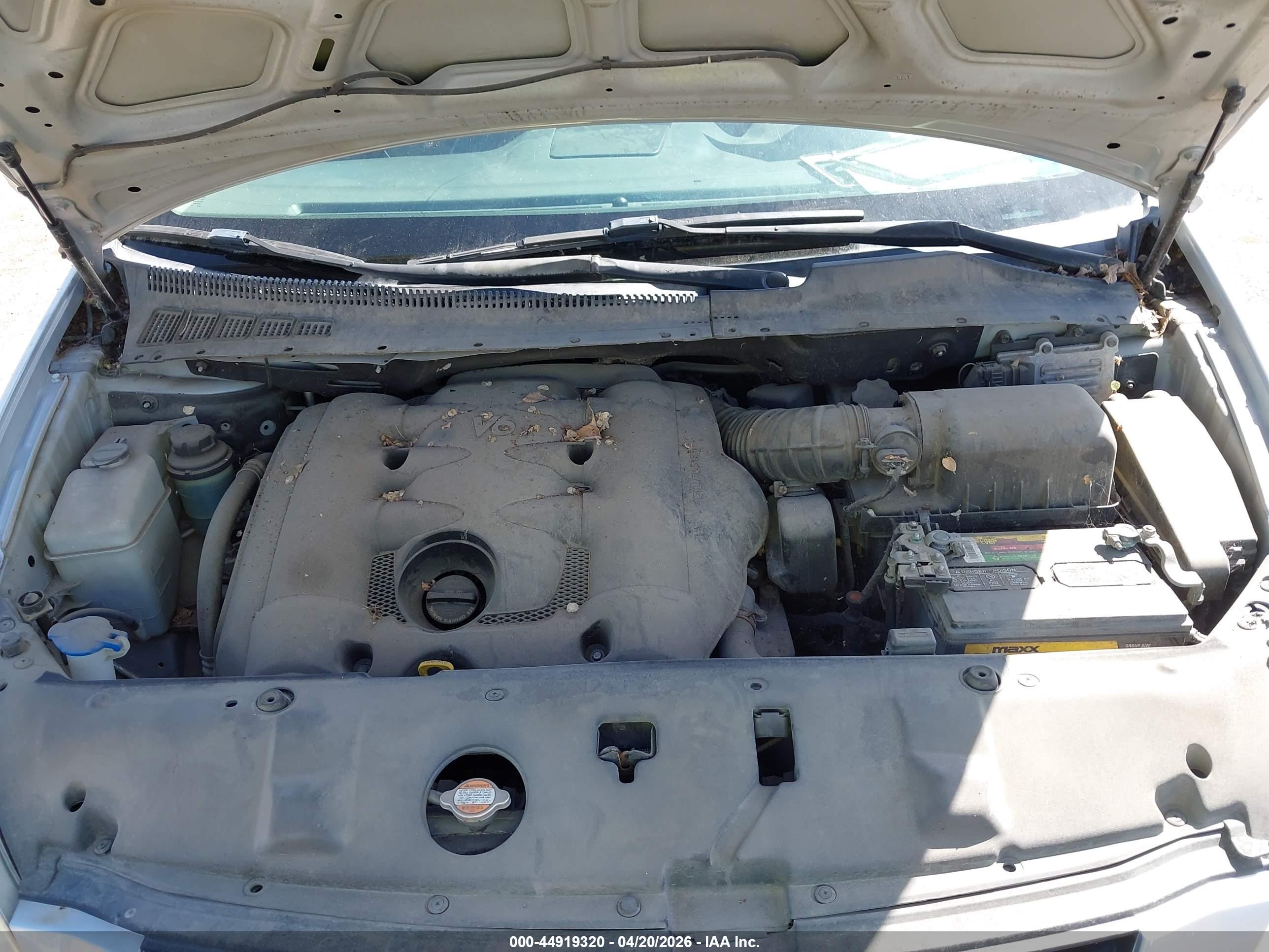 KIA SEDONA image 10