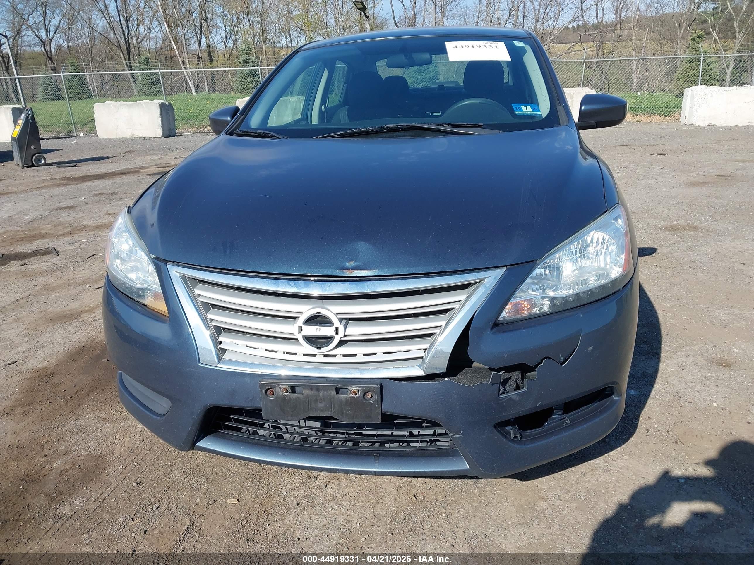 NISSAN SENTRA image 6