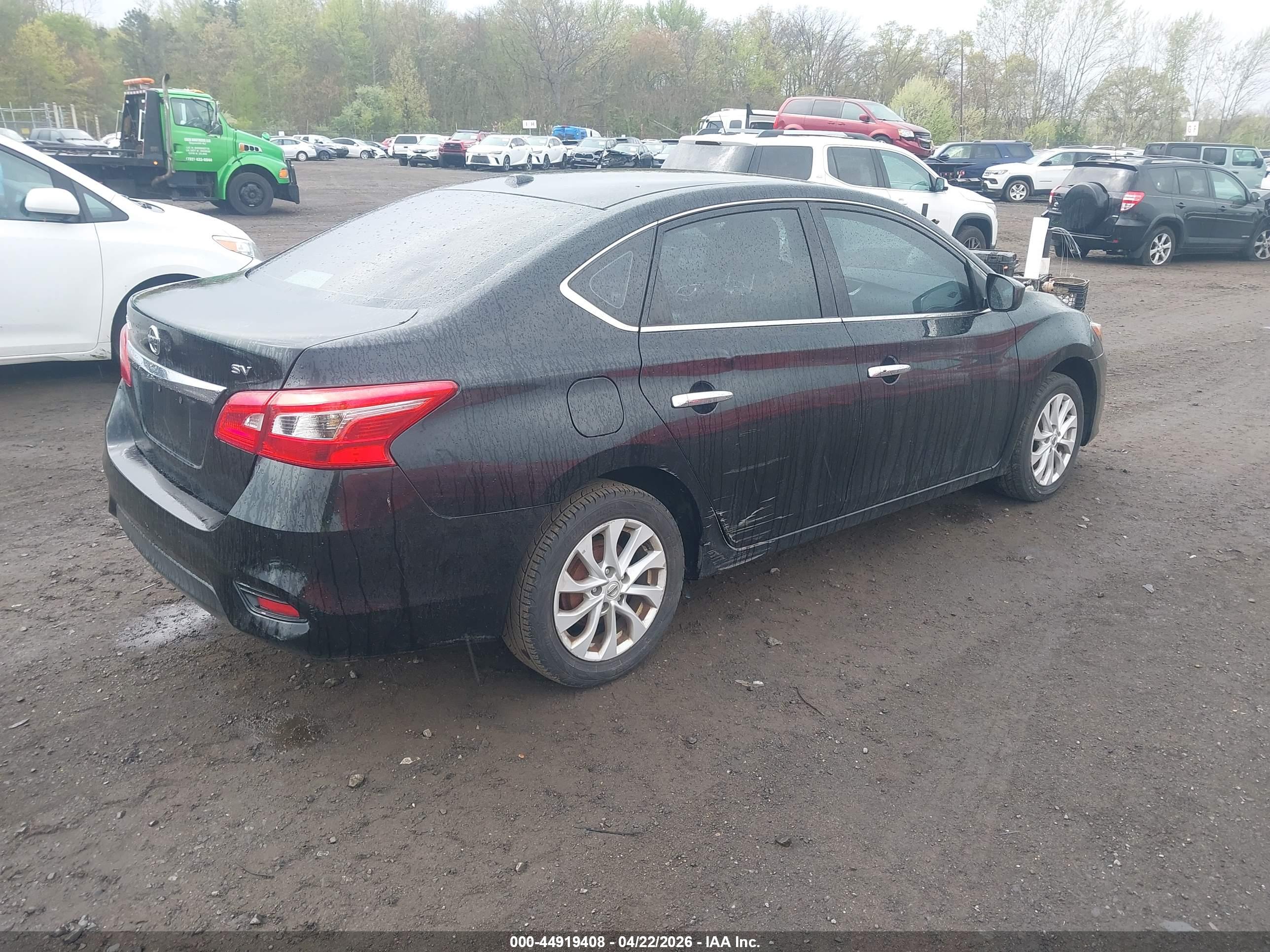 NISSAN SENTRA image 4
