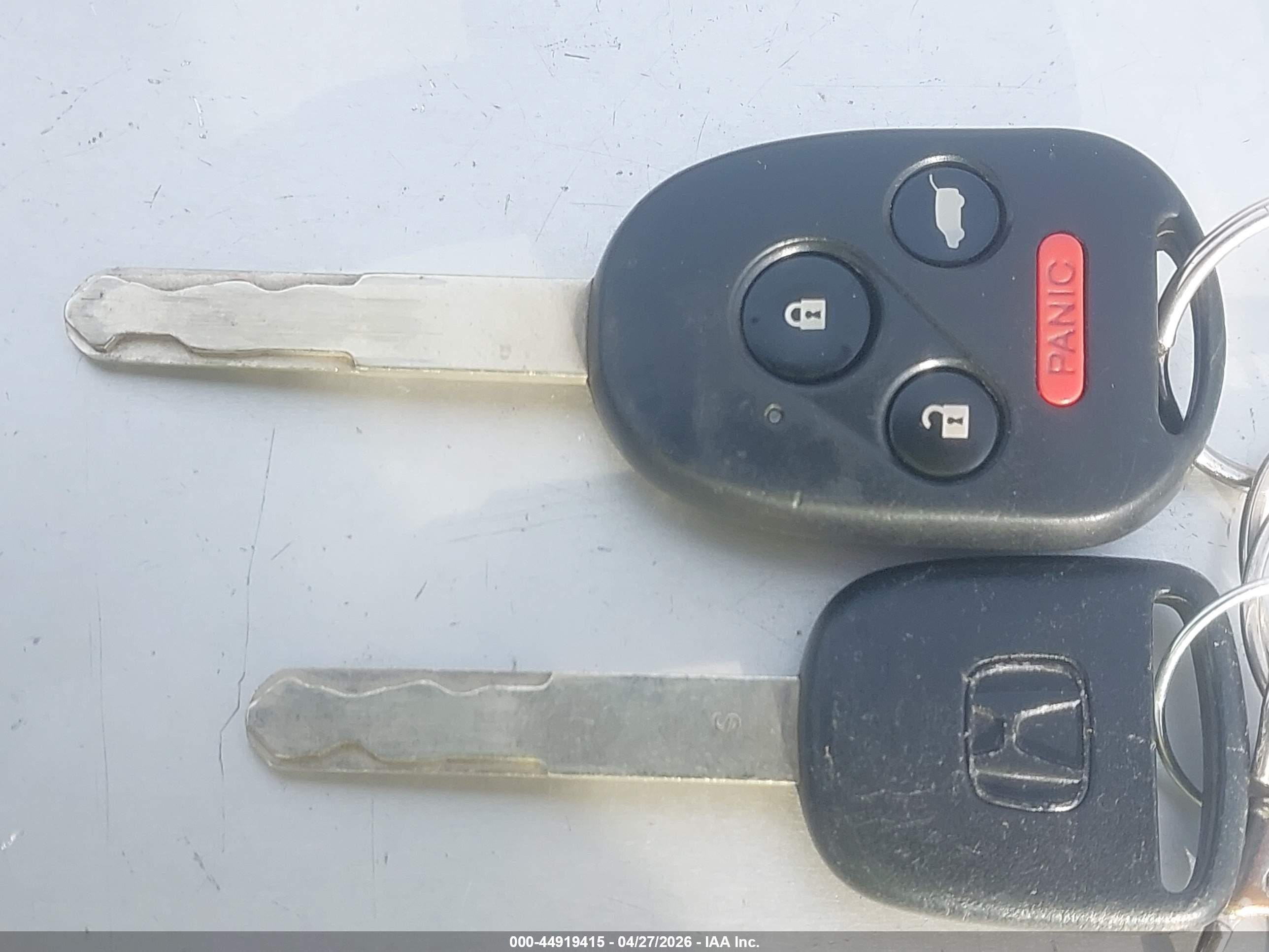 HONDA PILOT image 11