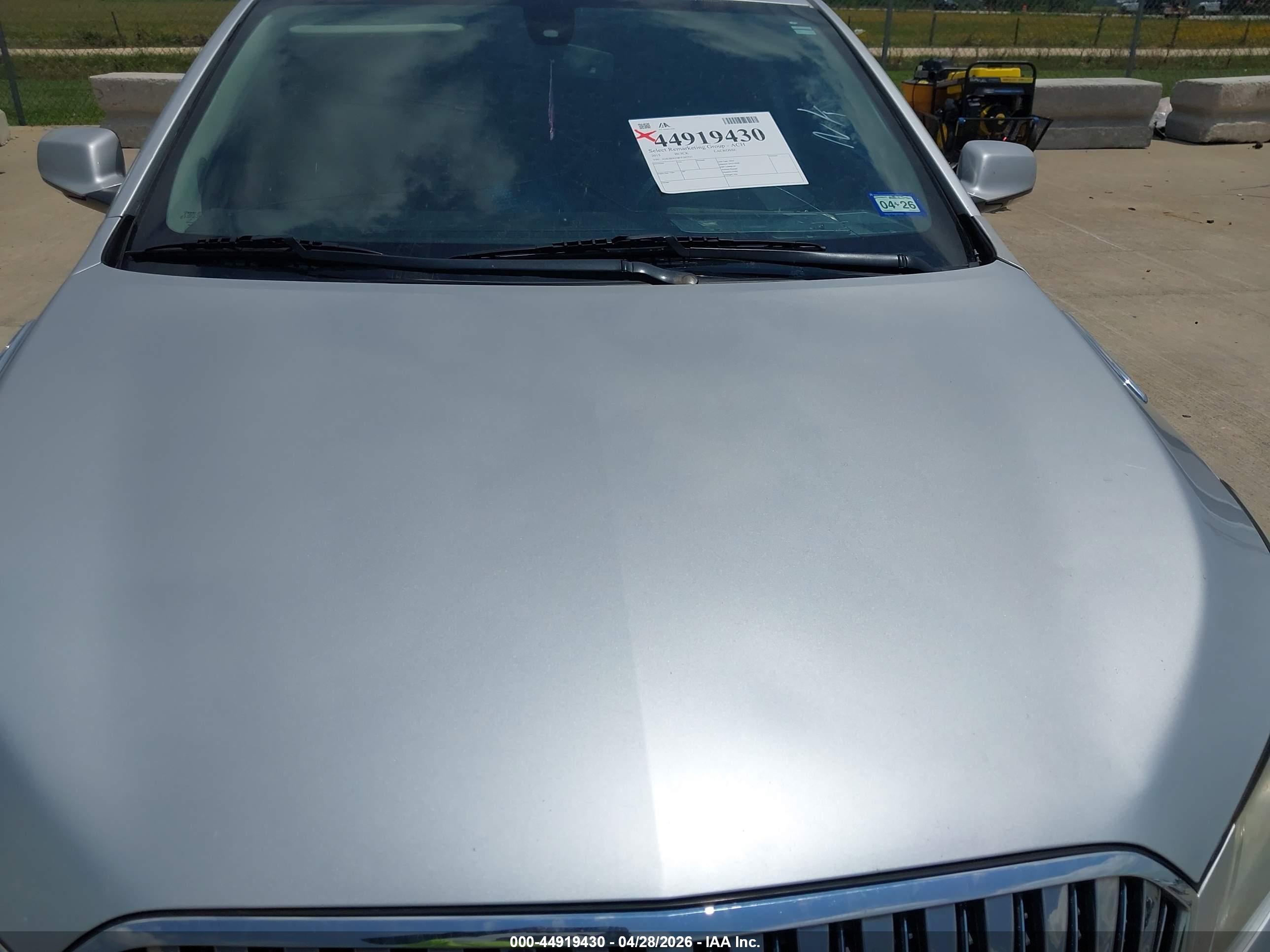 BUICK LACROSSE image 6