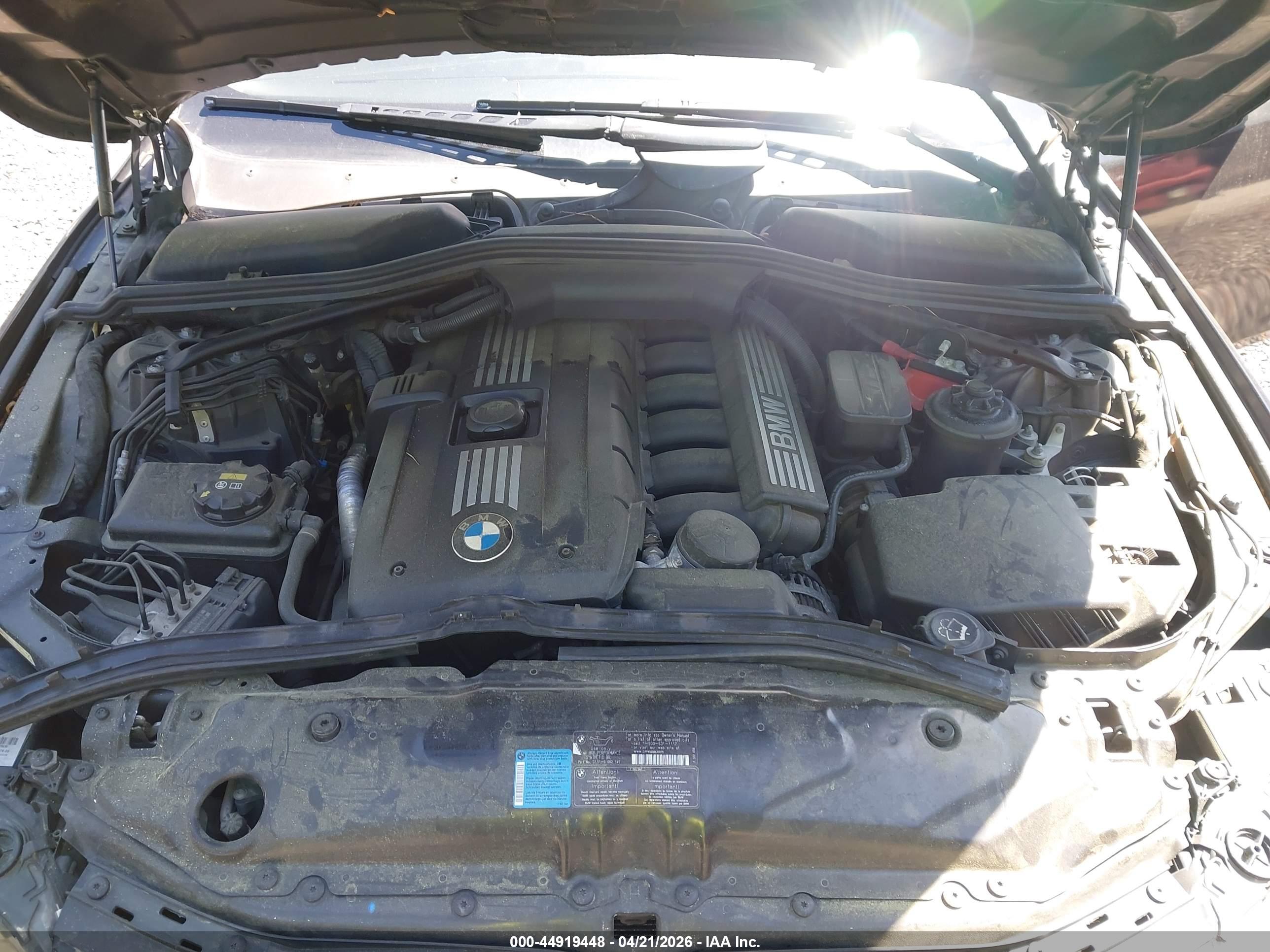 BMW 528I image 10