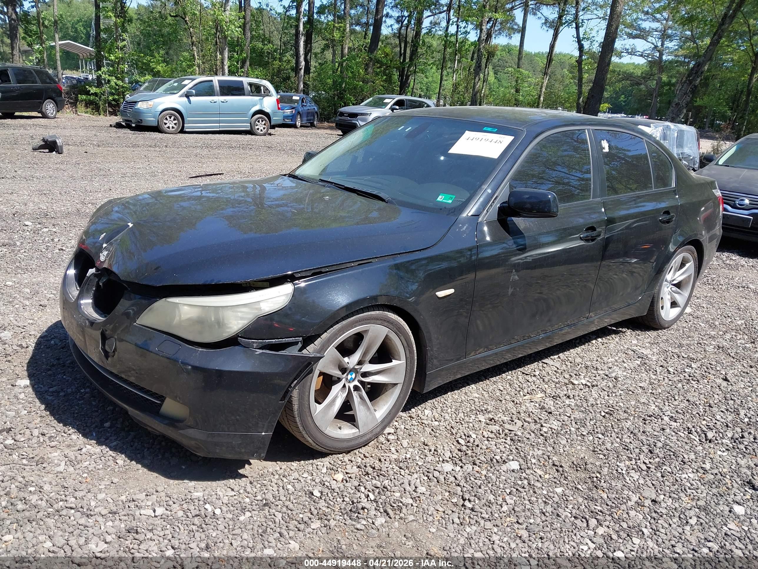BMW 528I image 2