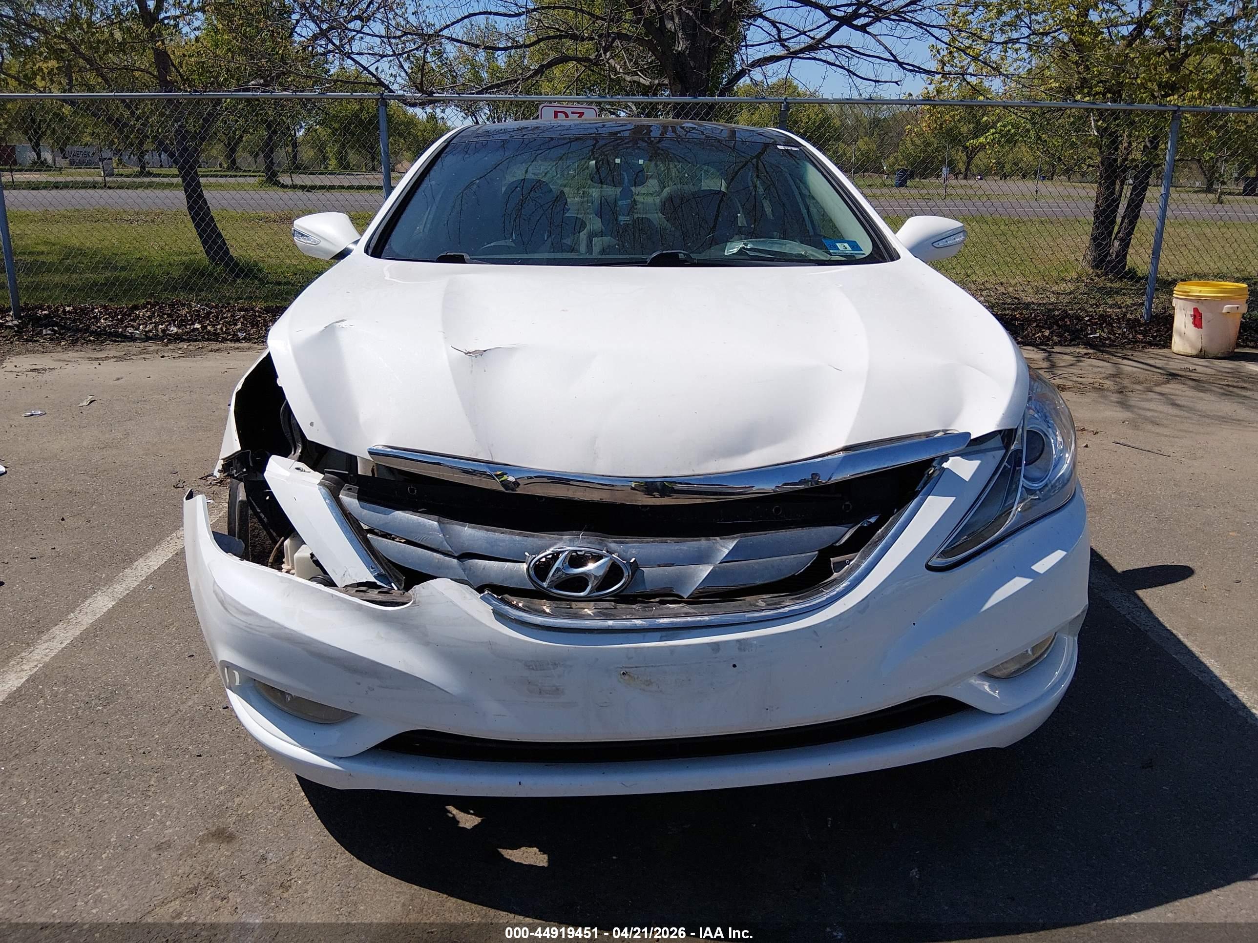 HYUNDAI SONATA image 6