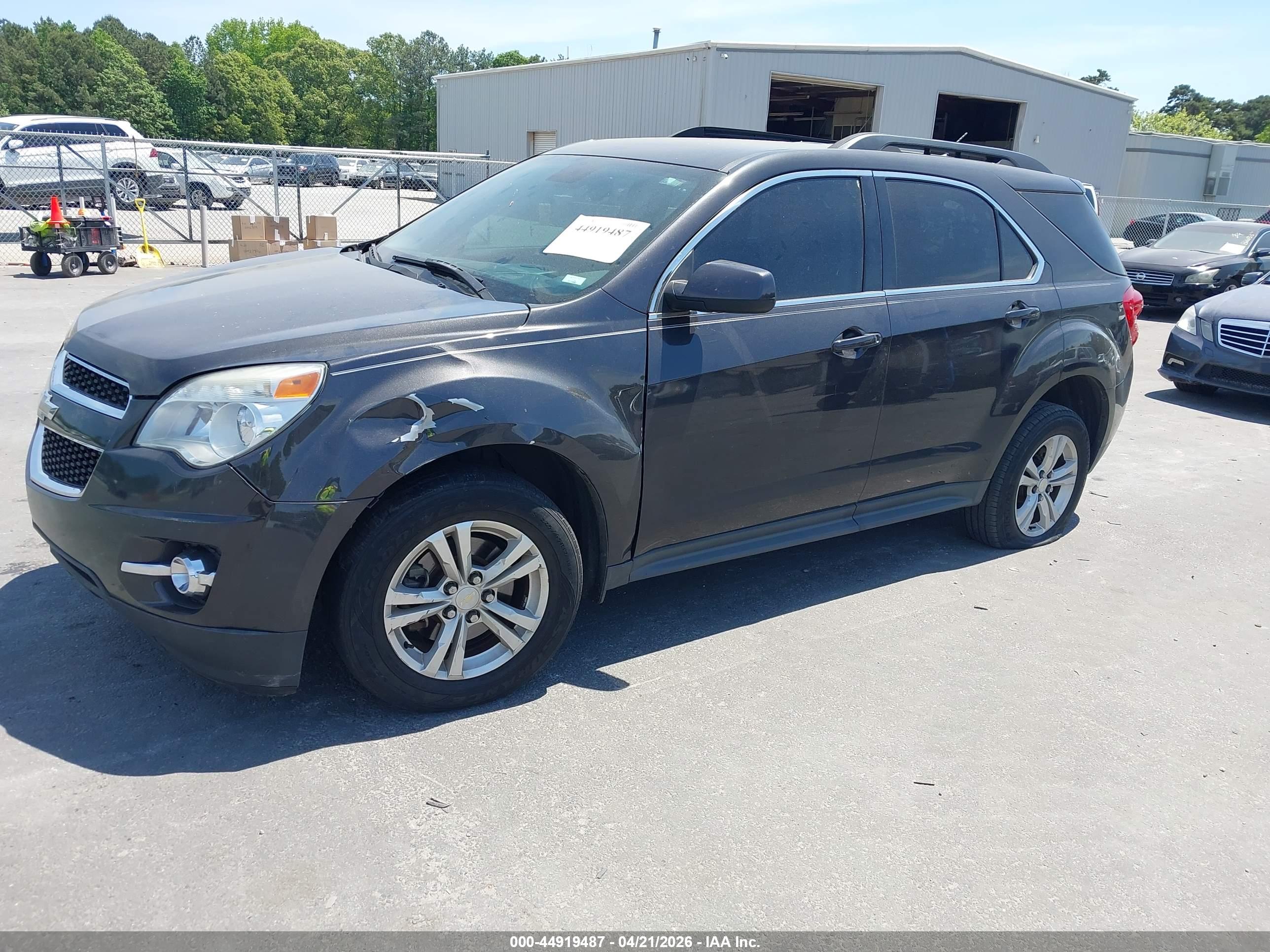 CHEVROLET EQUINOX image 2