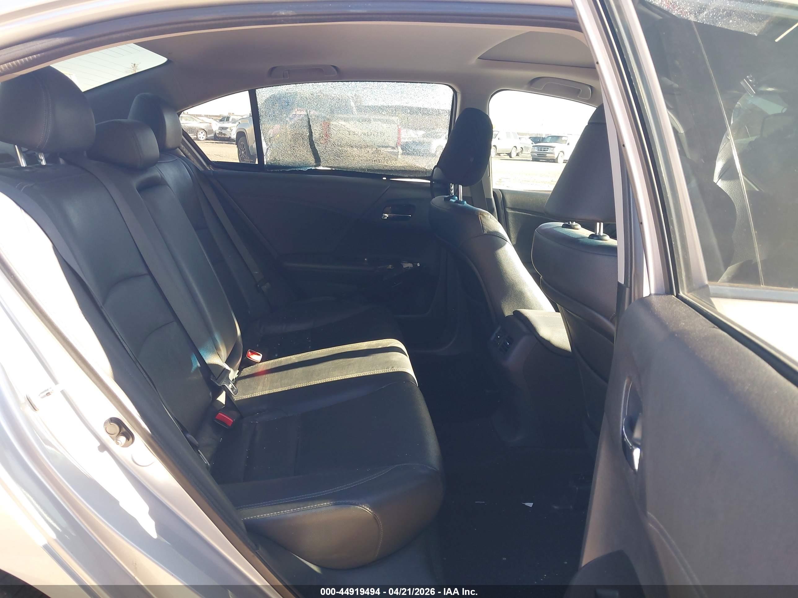 HONDA ACCORD image 8