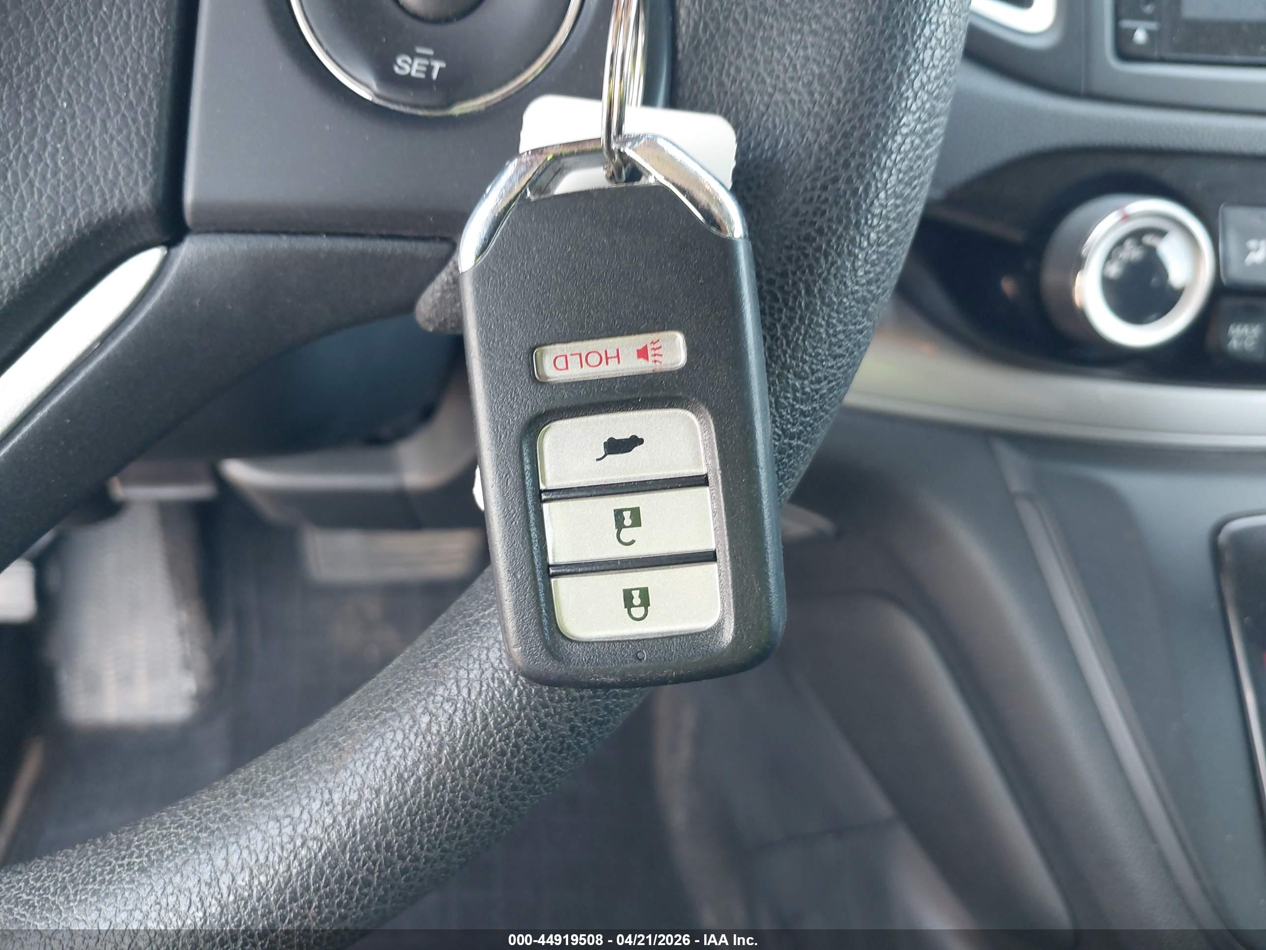 HONDA CR-V image 11