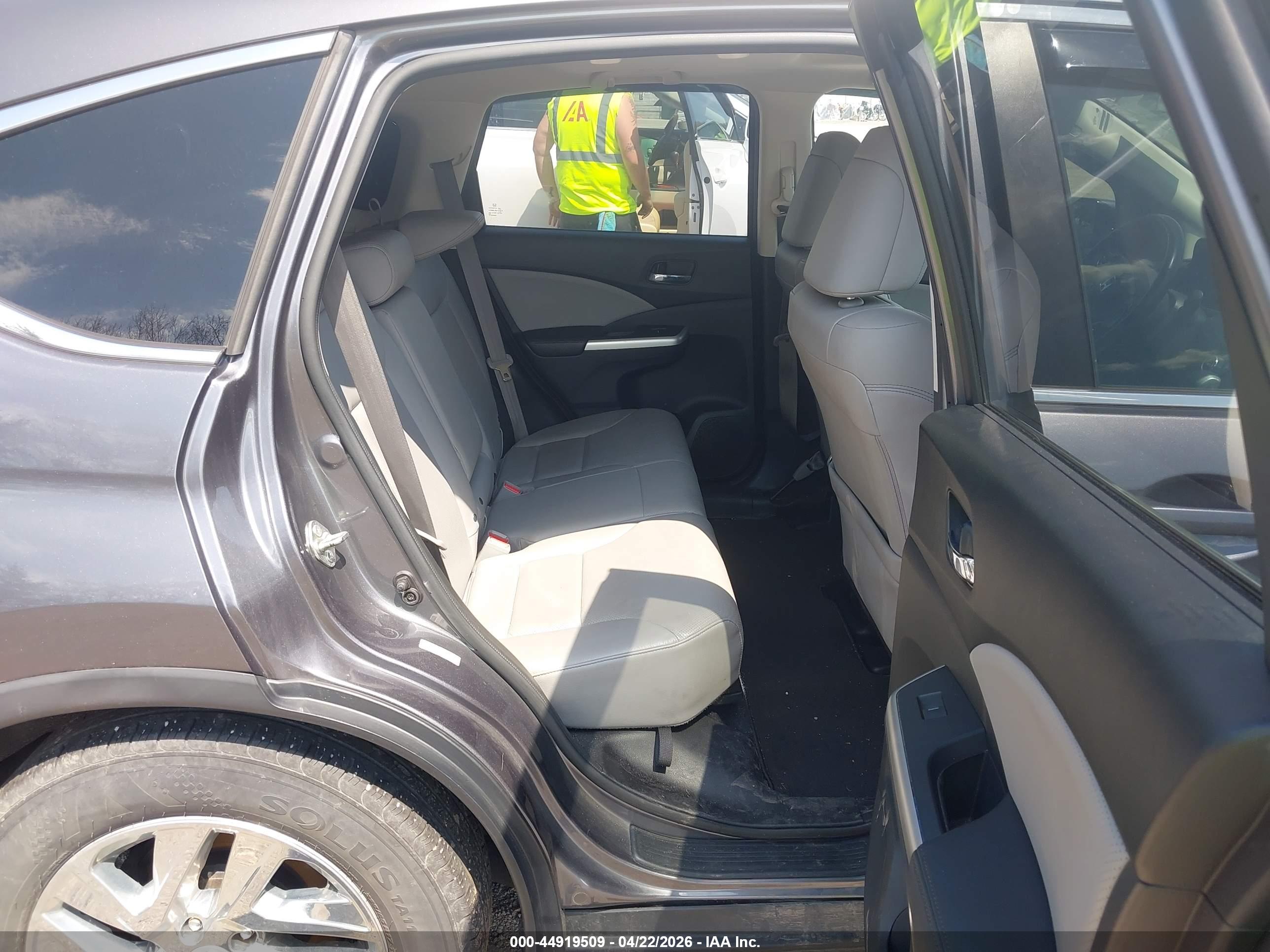 HONDA CR-V image 8