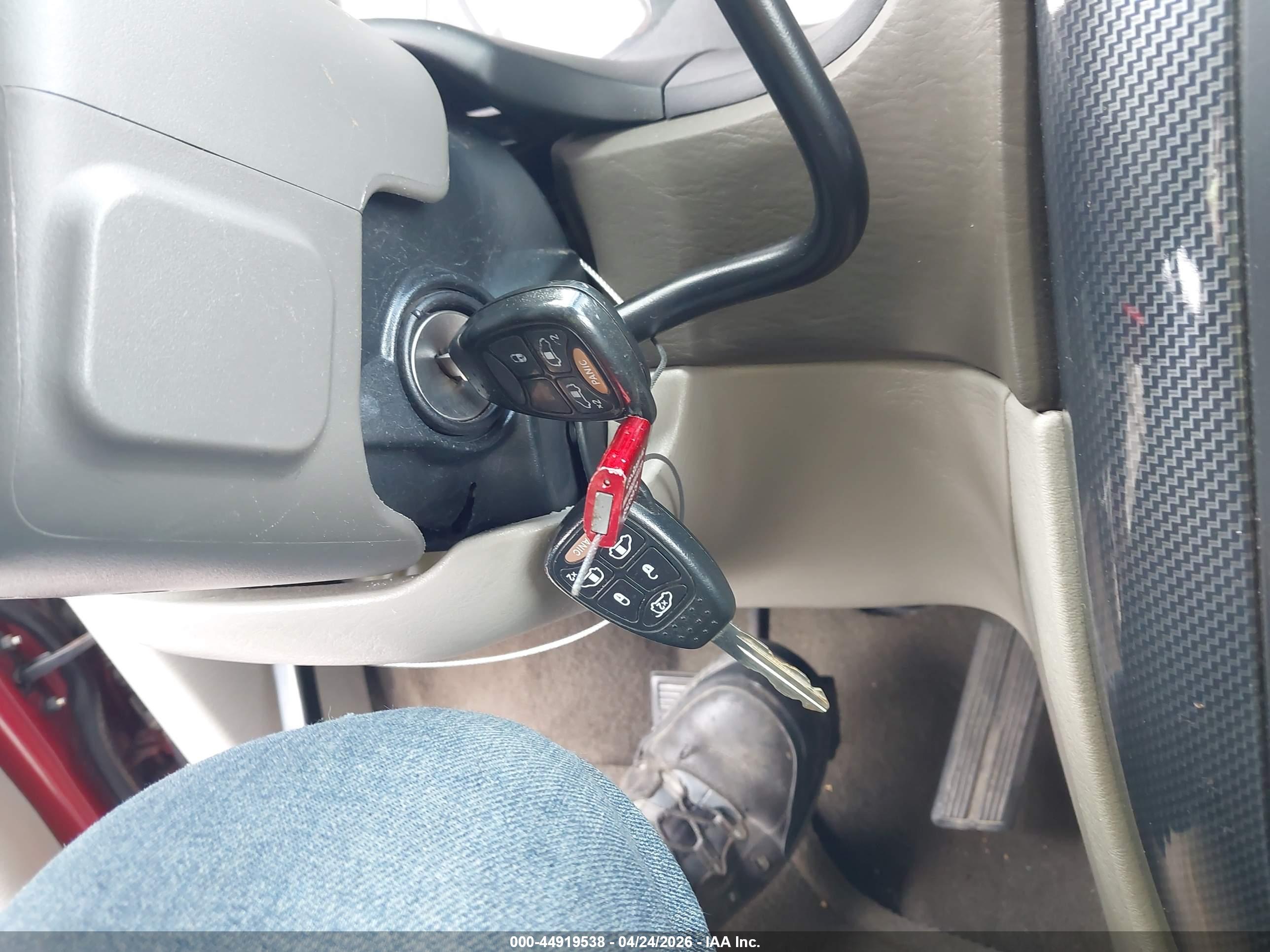 DODGE GRAND image 11