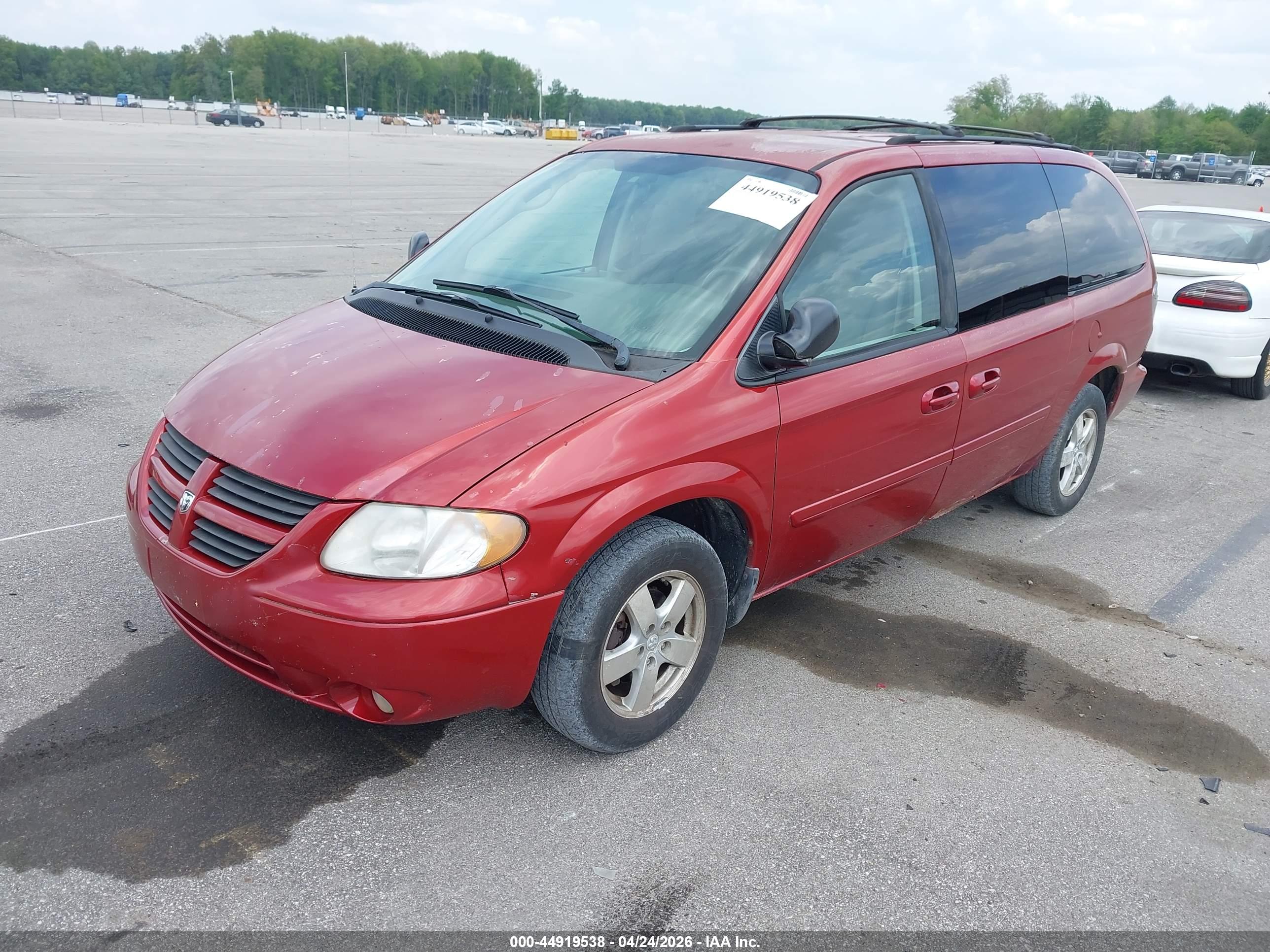 DODGE GRAND image 2