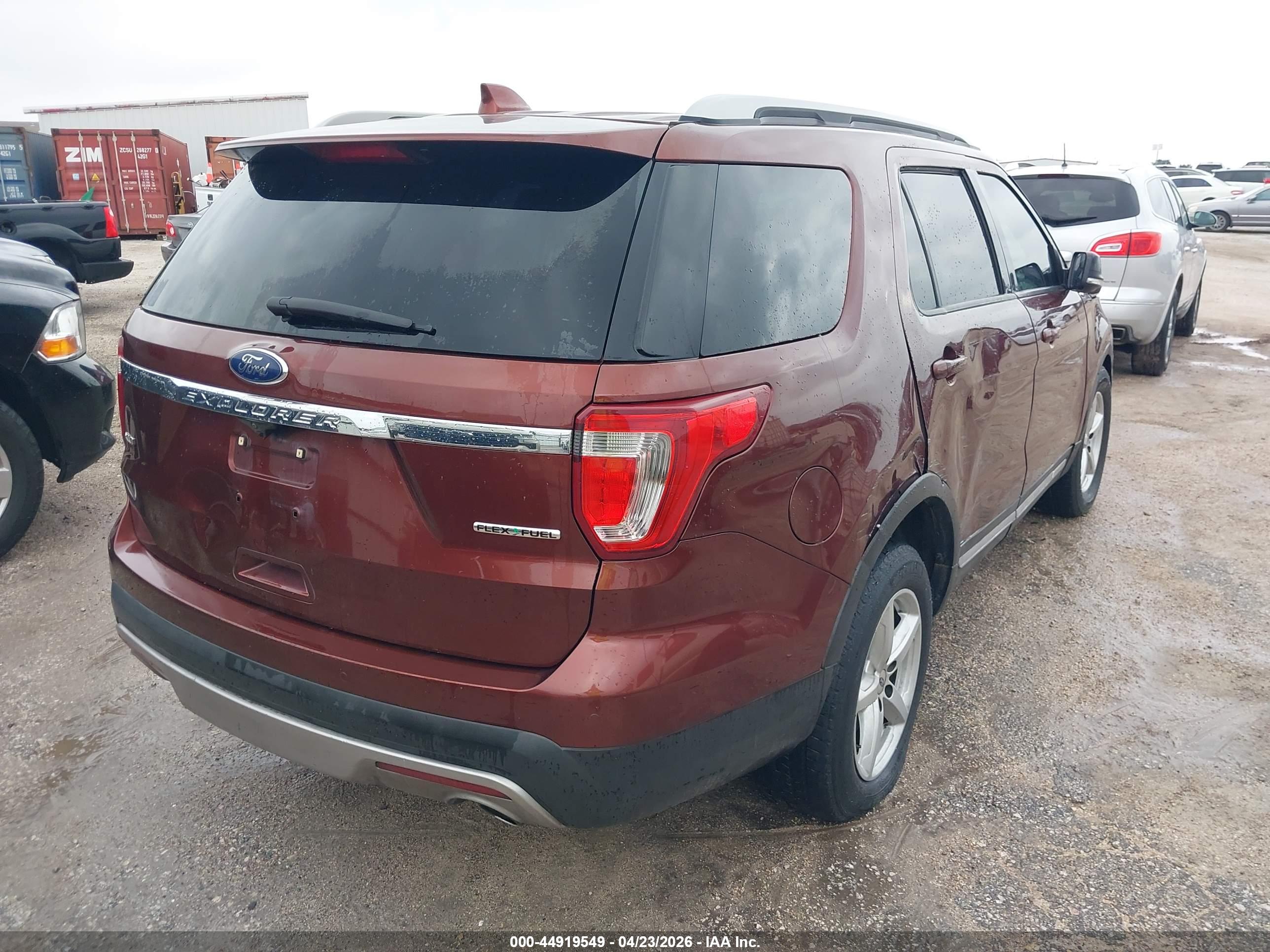 FORD EXPLORER image 4