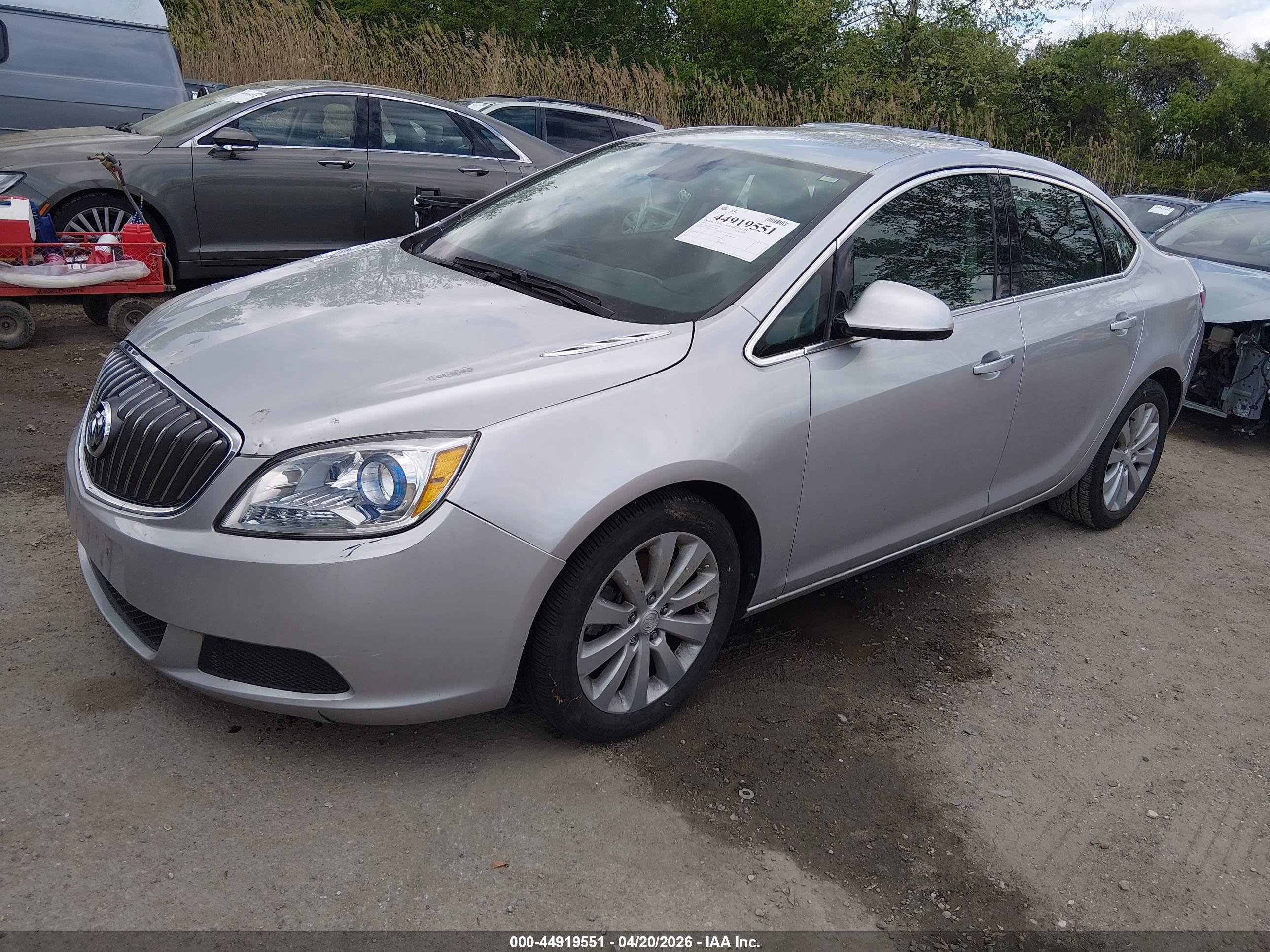 BUICK VERANO image 2