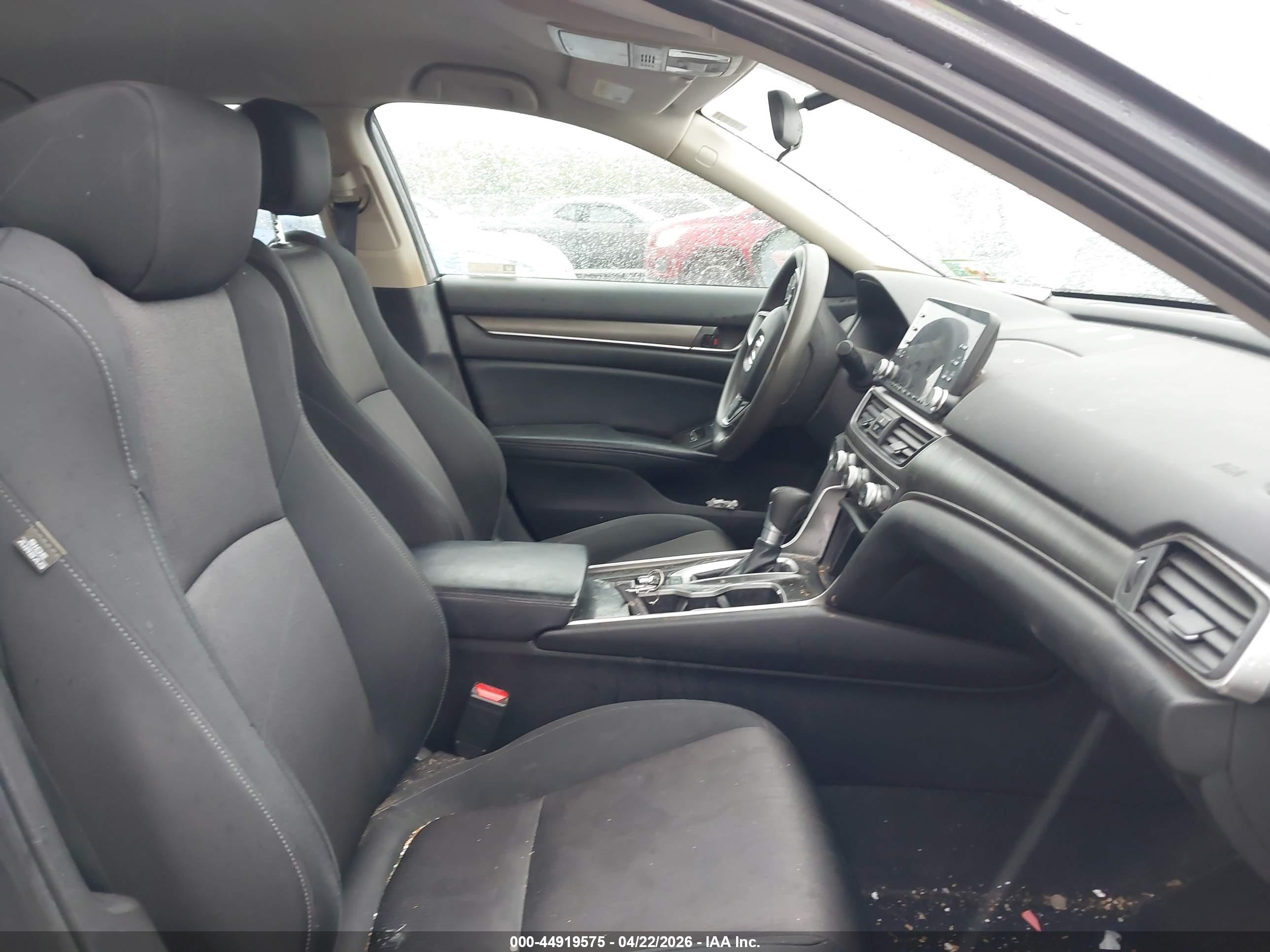 HONDA ACCORD image 5