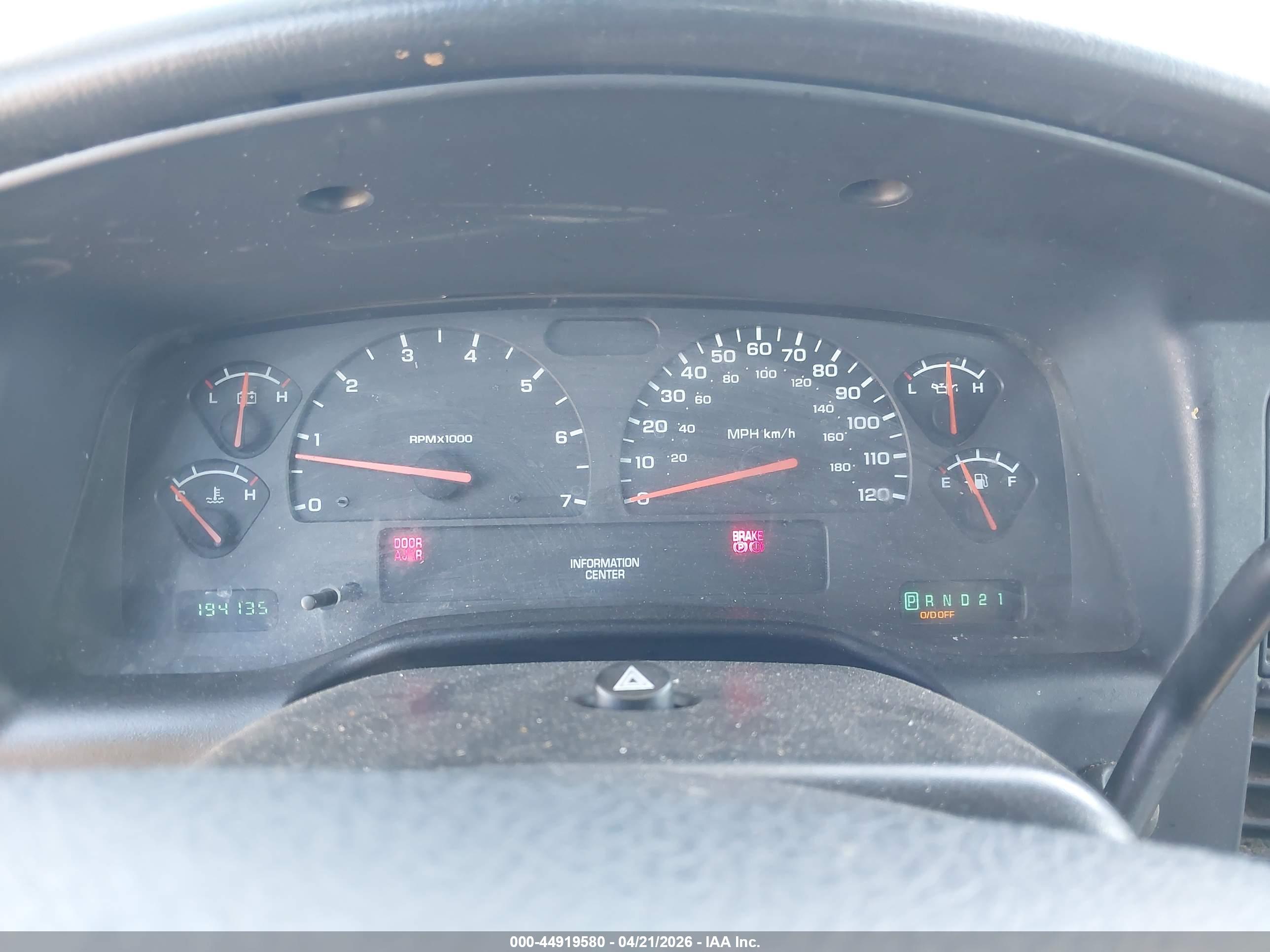 DODGE DAKOTA image 7
