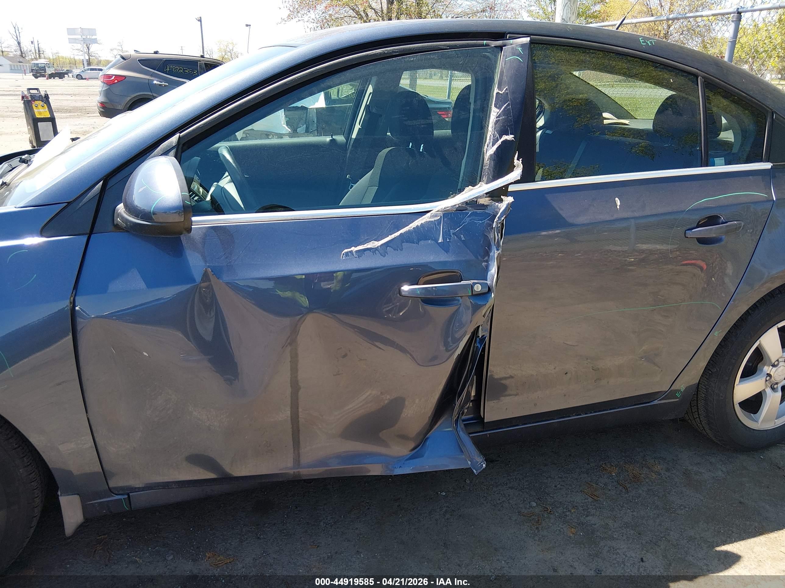 CHEVROLET CRUZE image 6