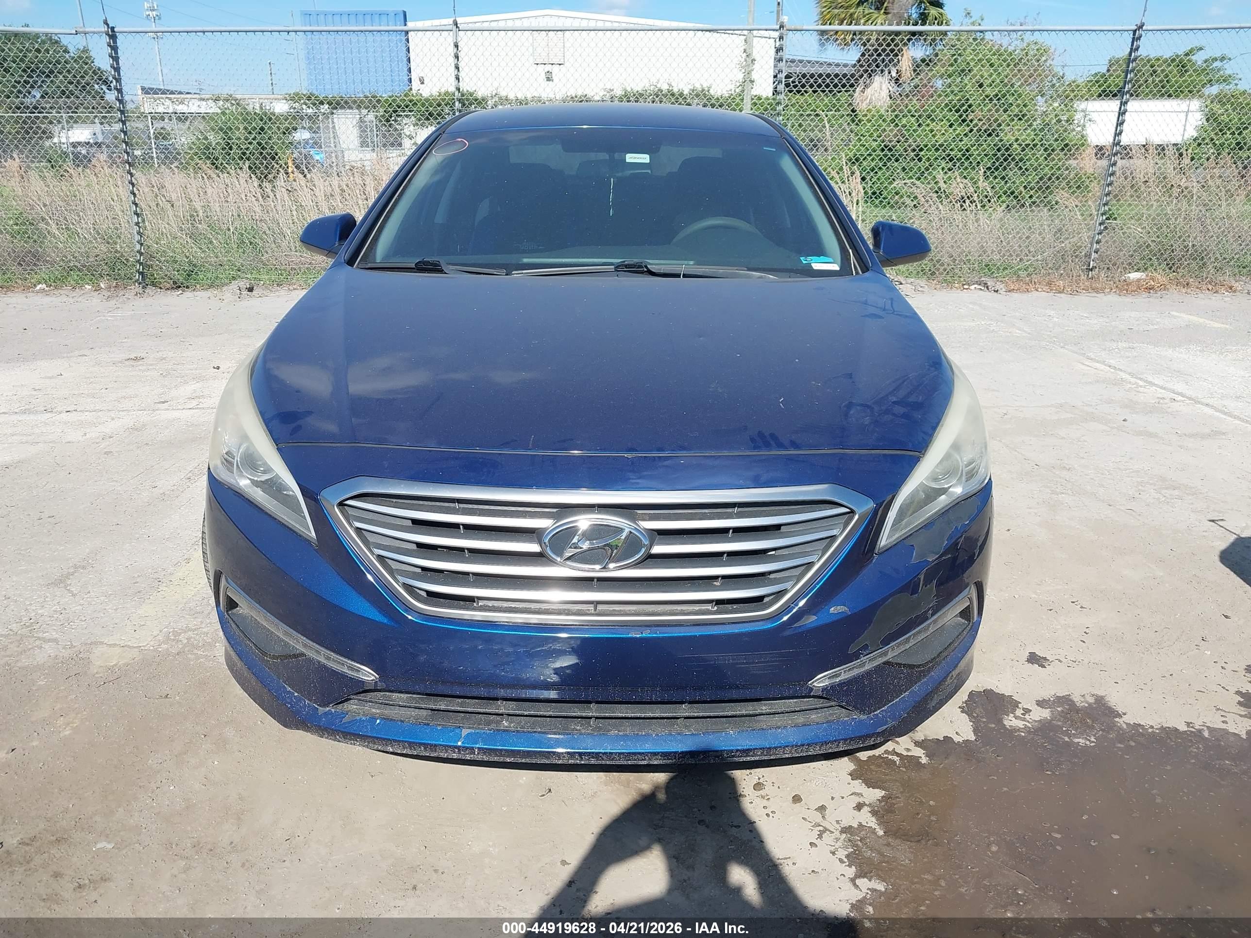 HYUNDAI SONATA image 6