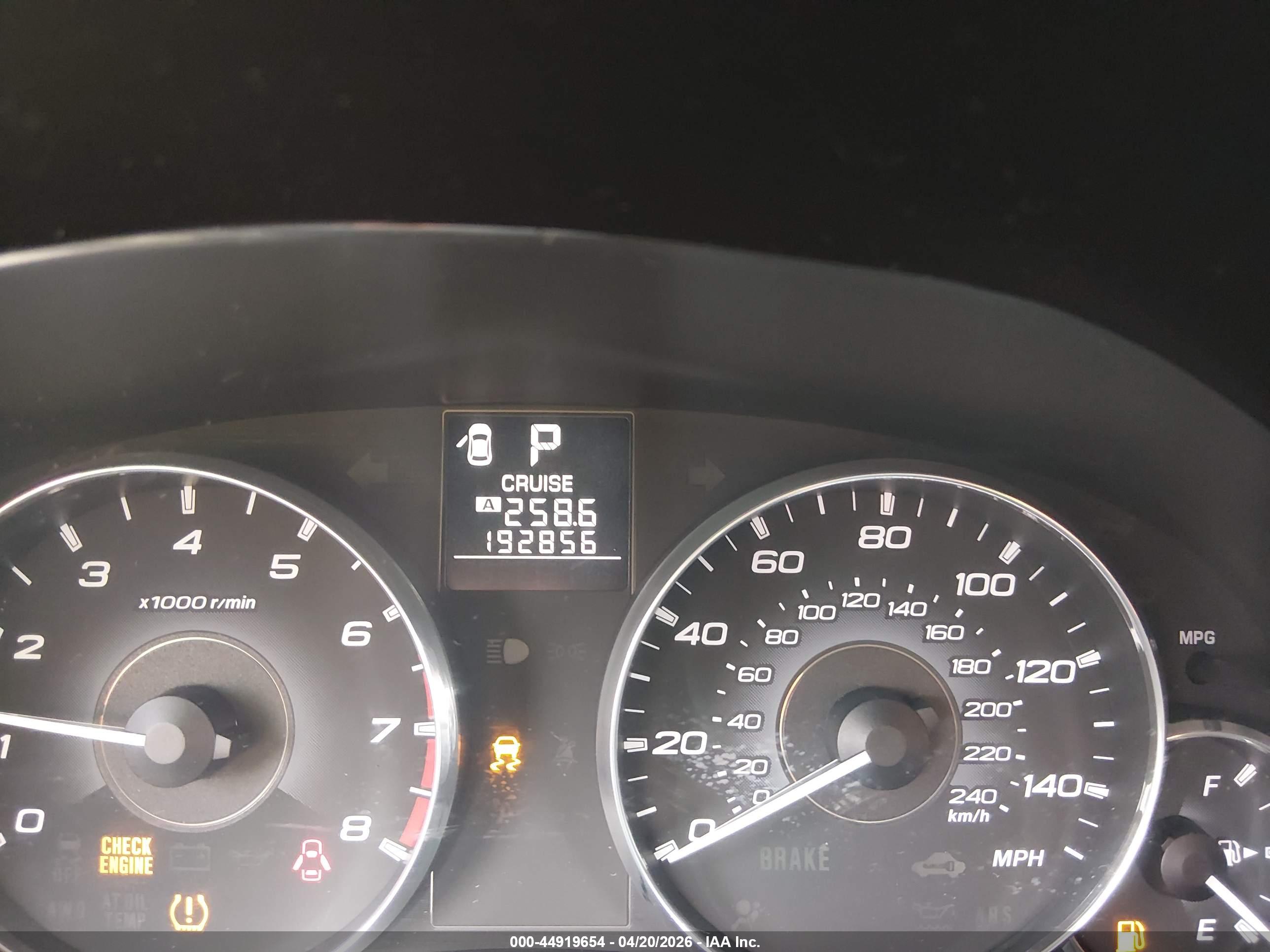SUBARU OUTBACK image 7
