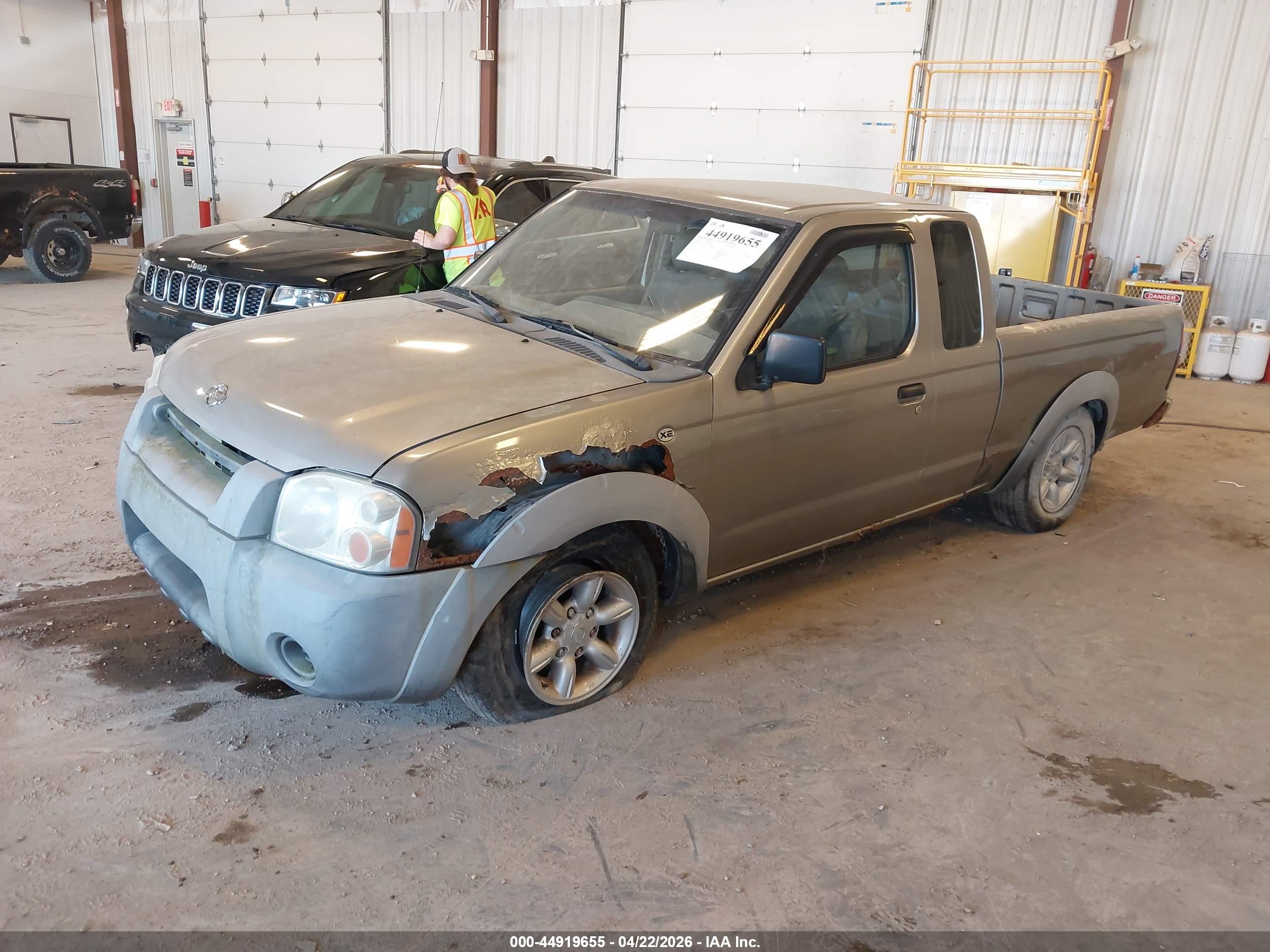 NISSAN FRONTIER image 2