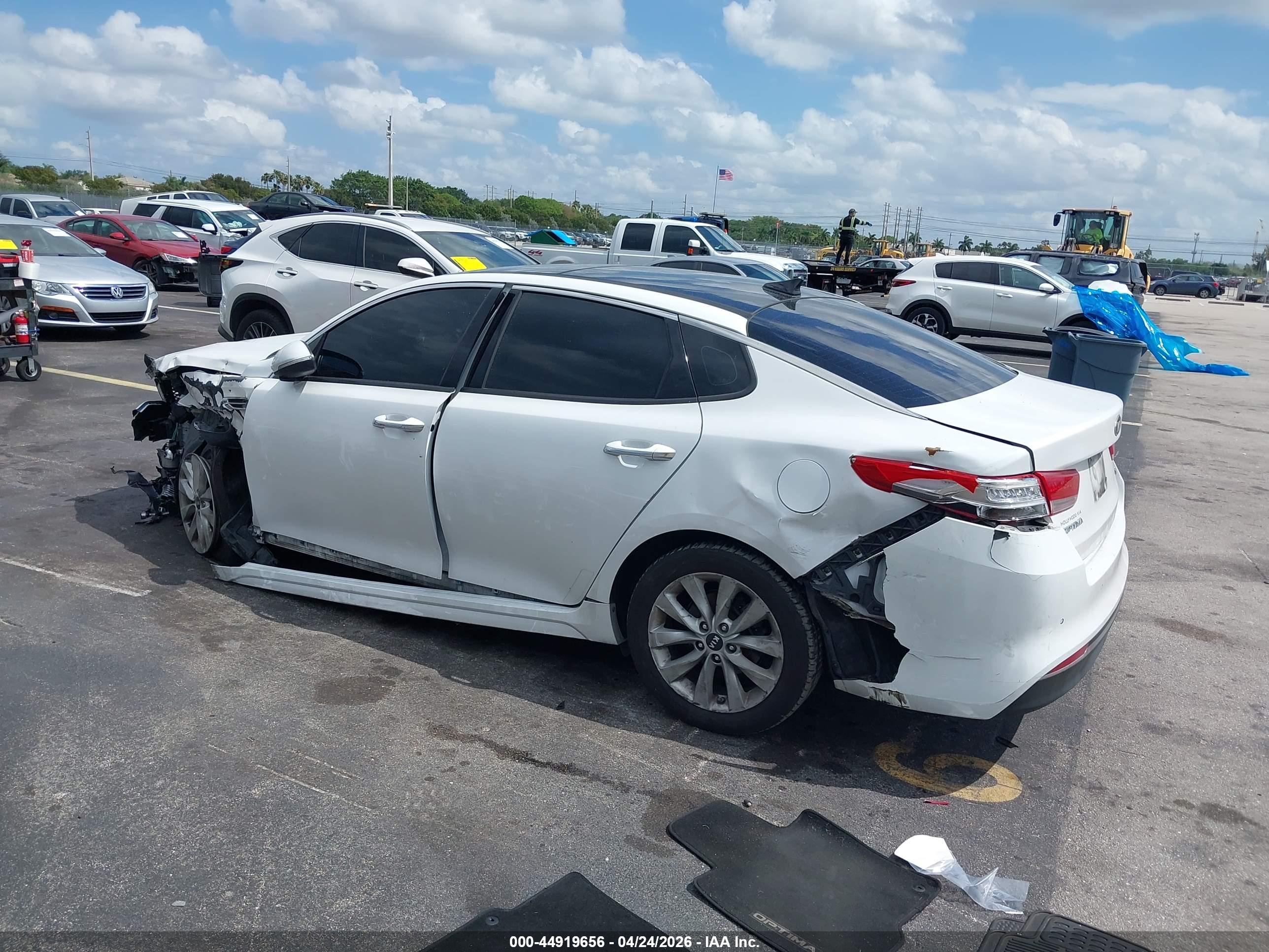 KIA OPTIMA image 3