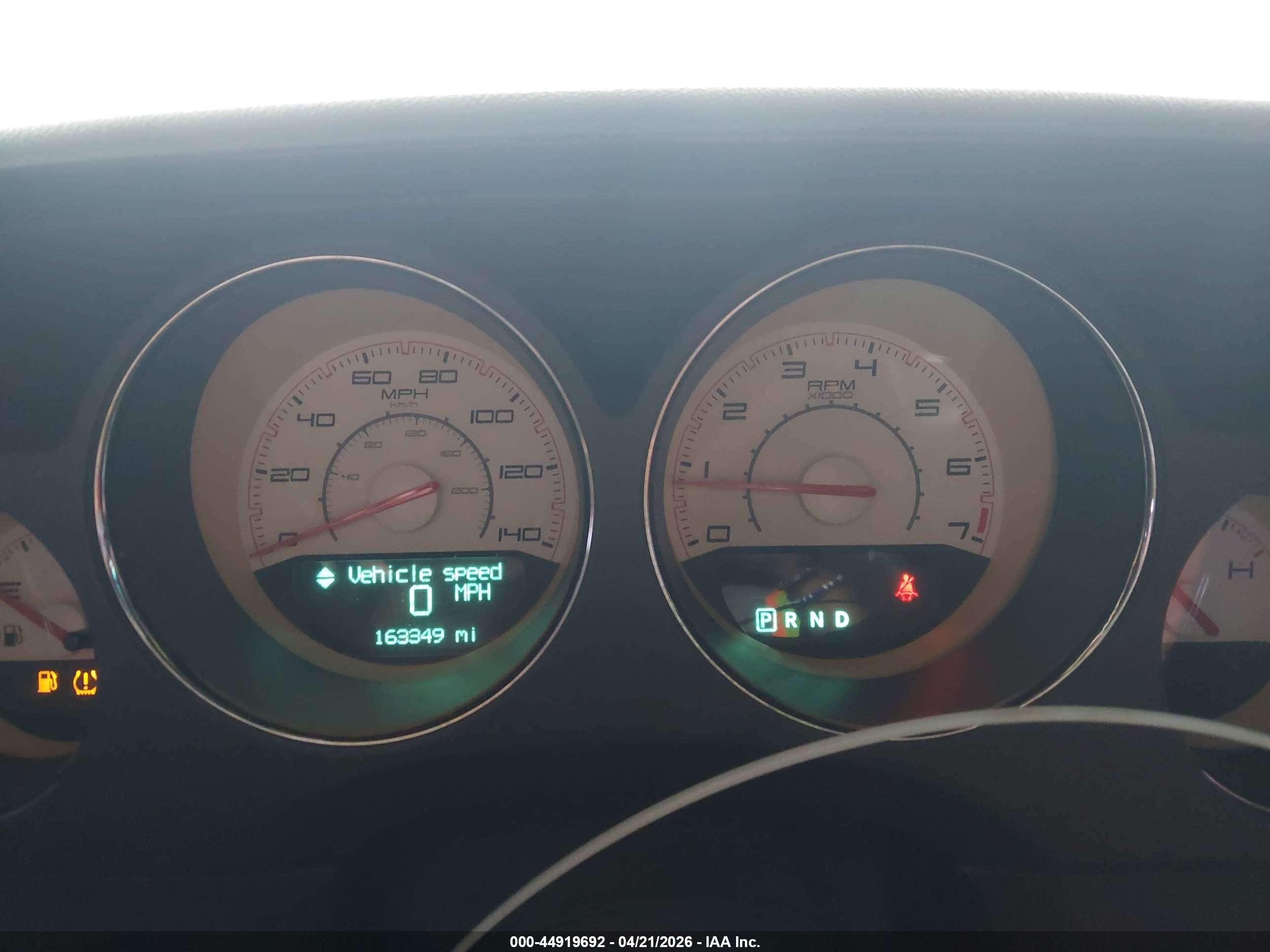 DODGE CHALLENGER image 7