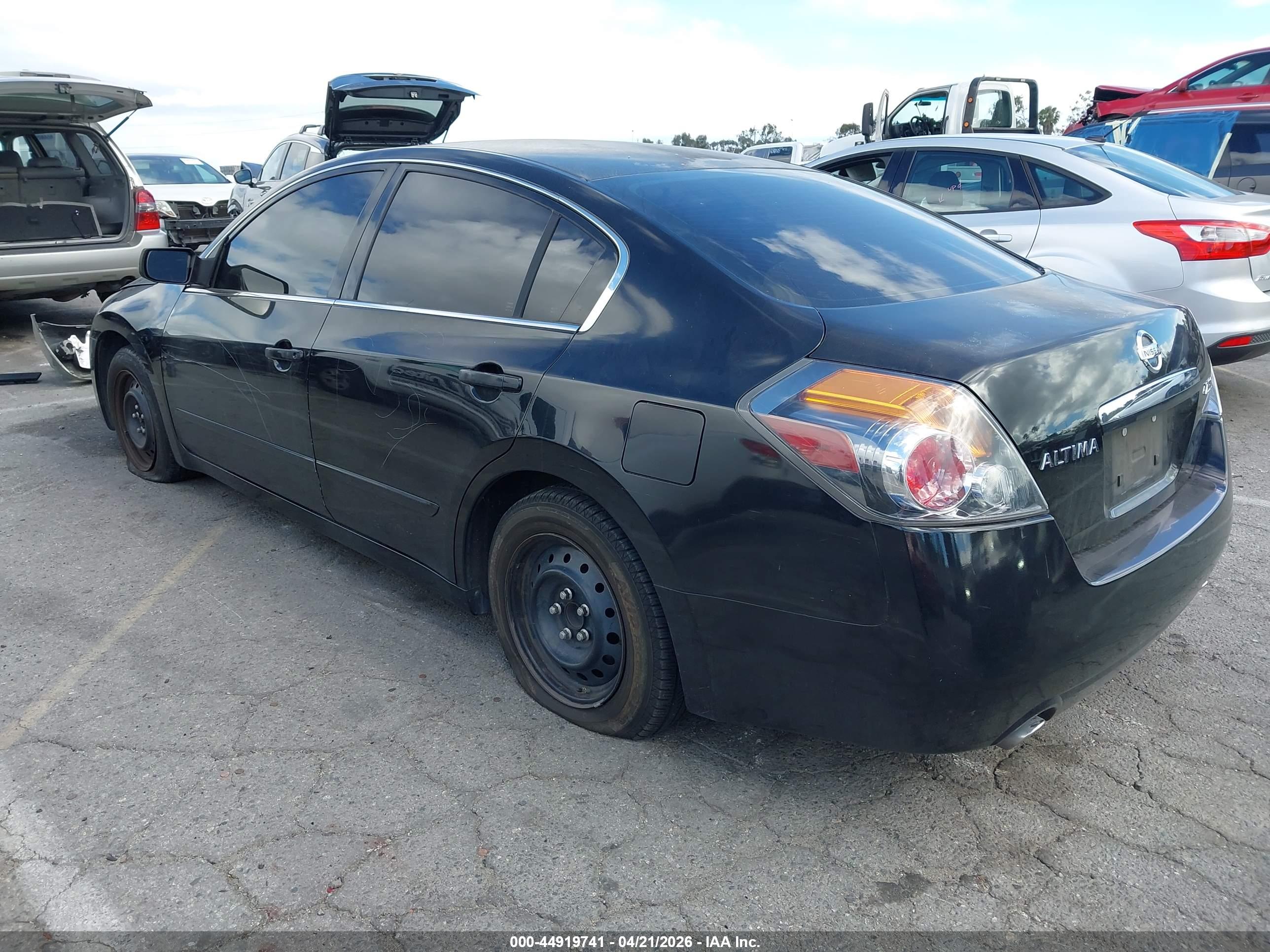 NISSAN ALTIMA image 3