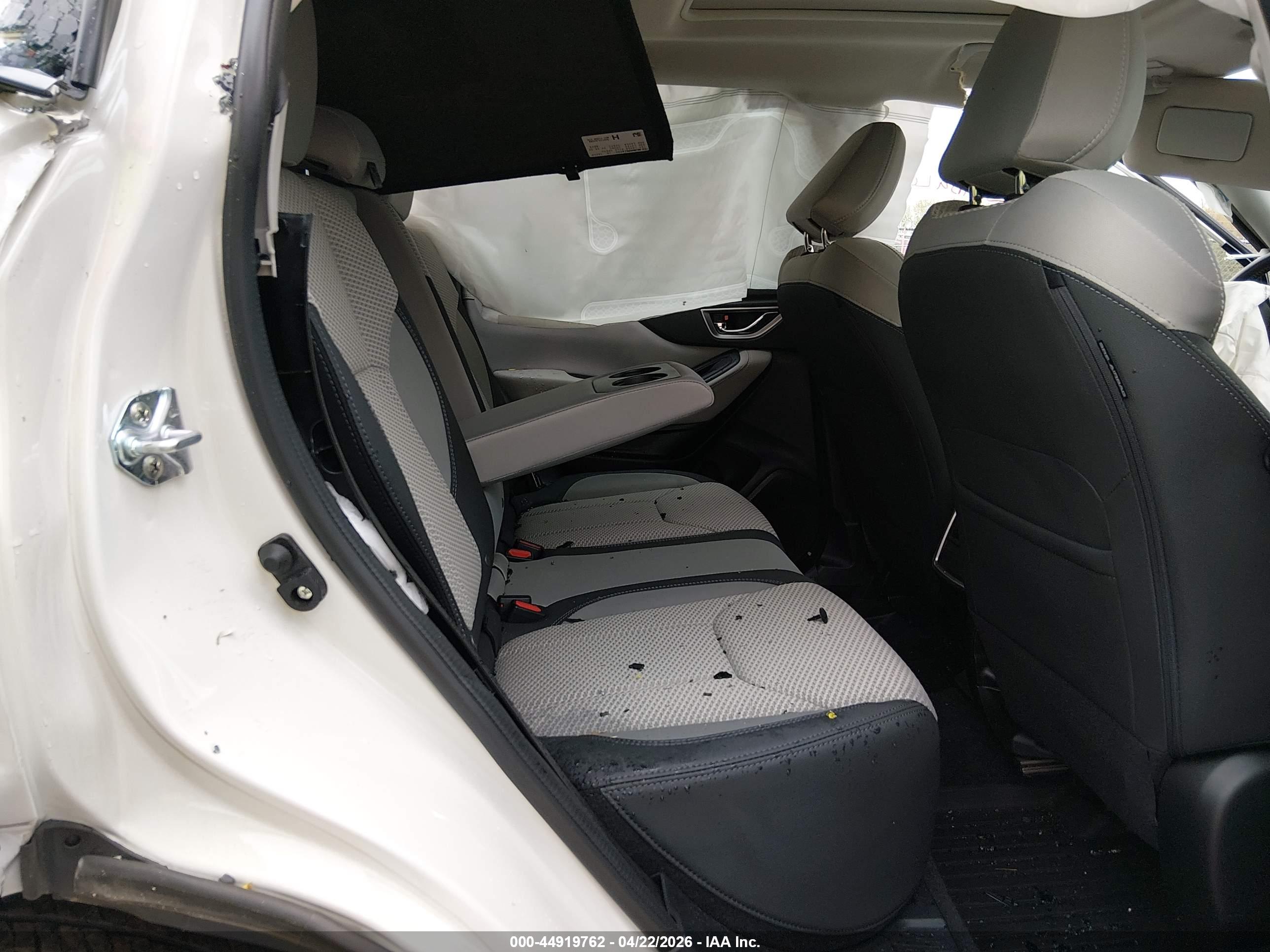 SUBARU FORESTER image 8