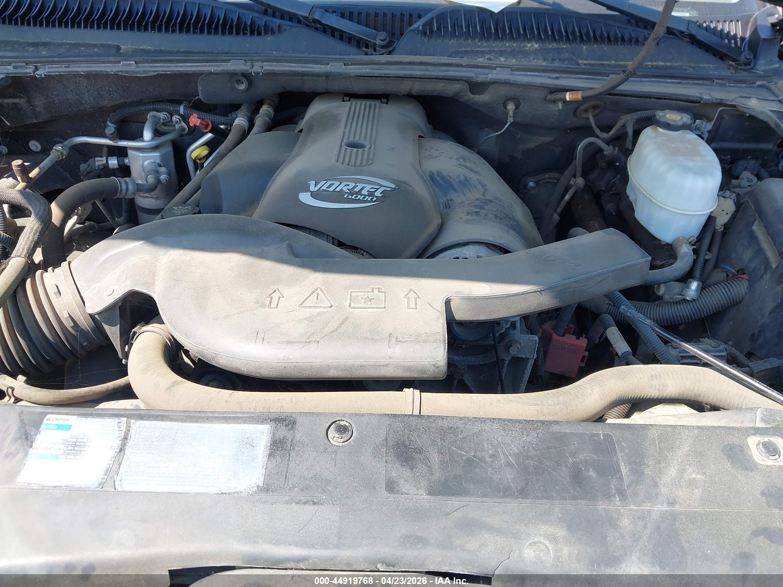 CADILLAC ESCALADE image 10