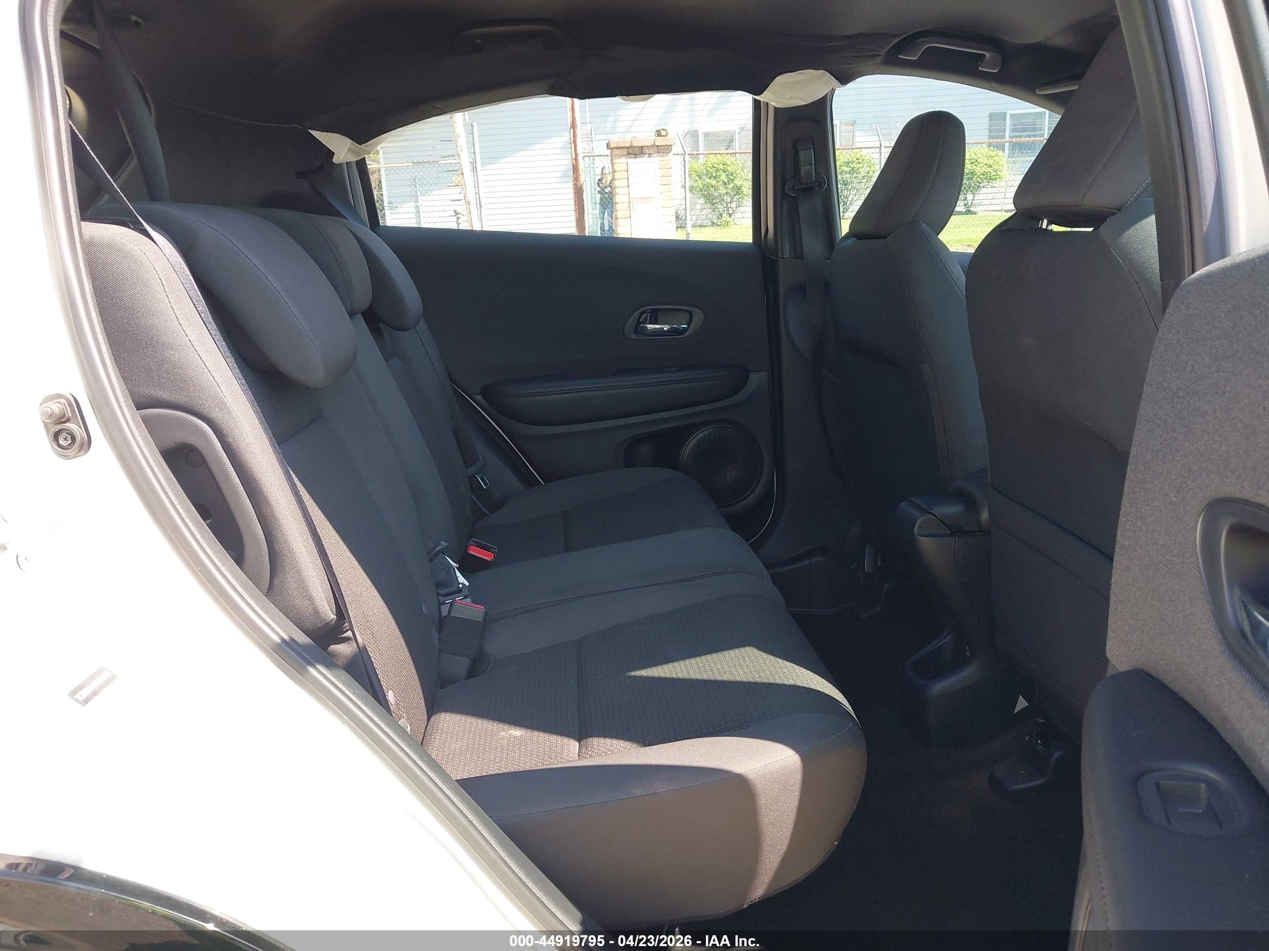 HONDA HR-V image 8