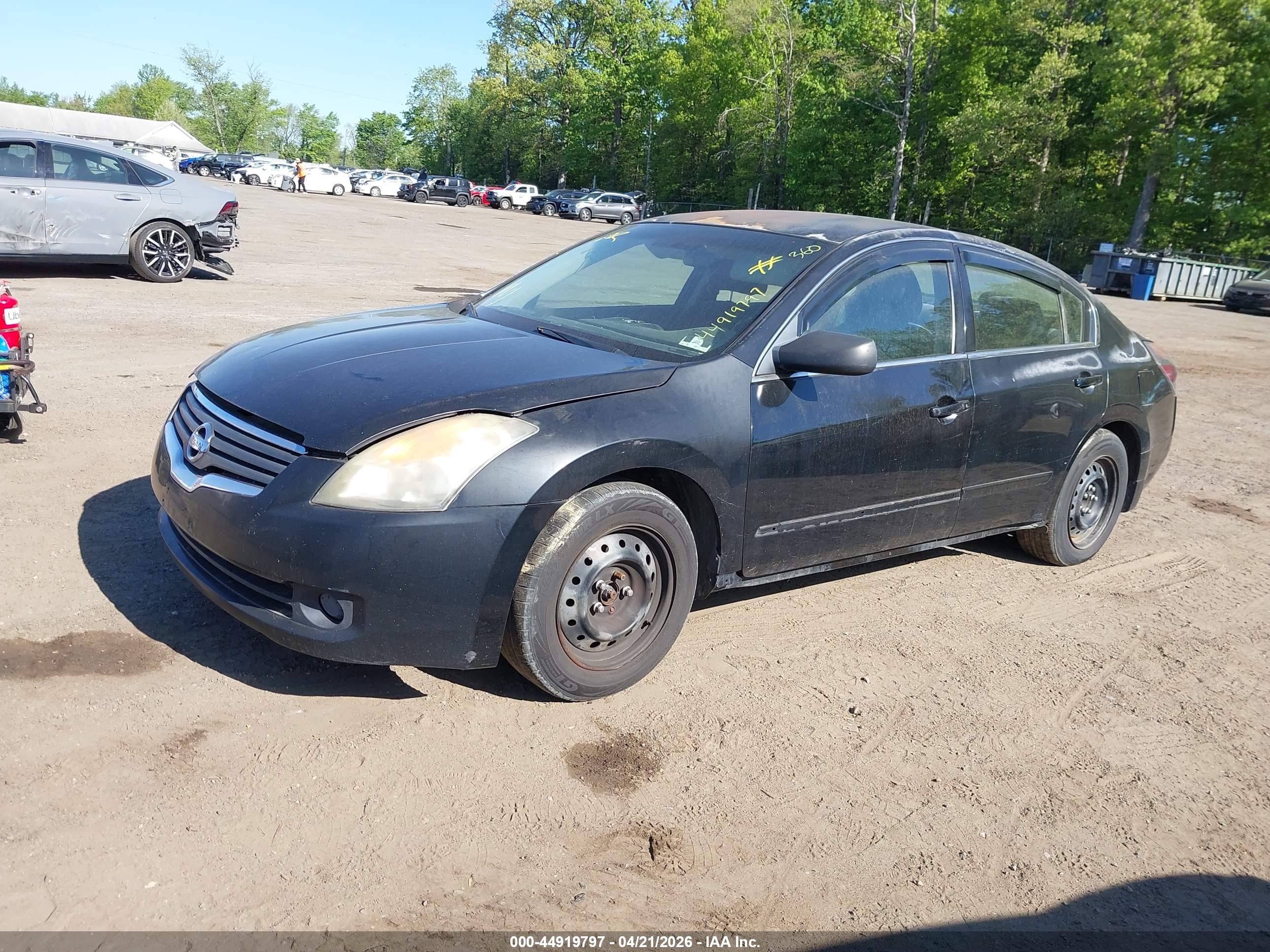 NISSAN ALTIMA image 2