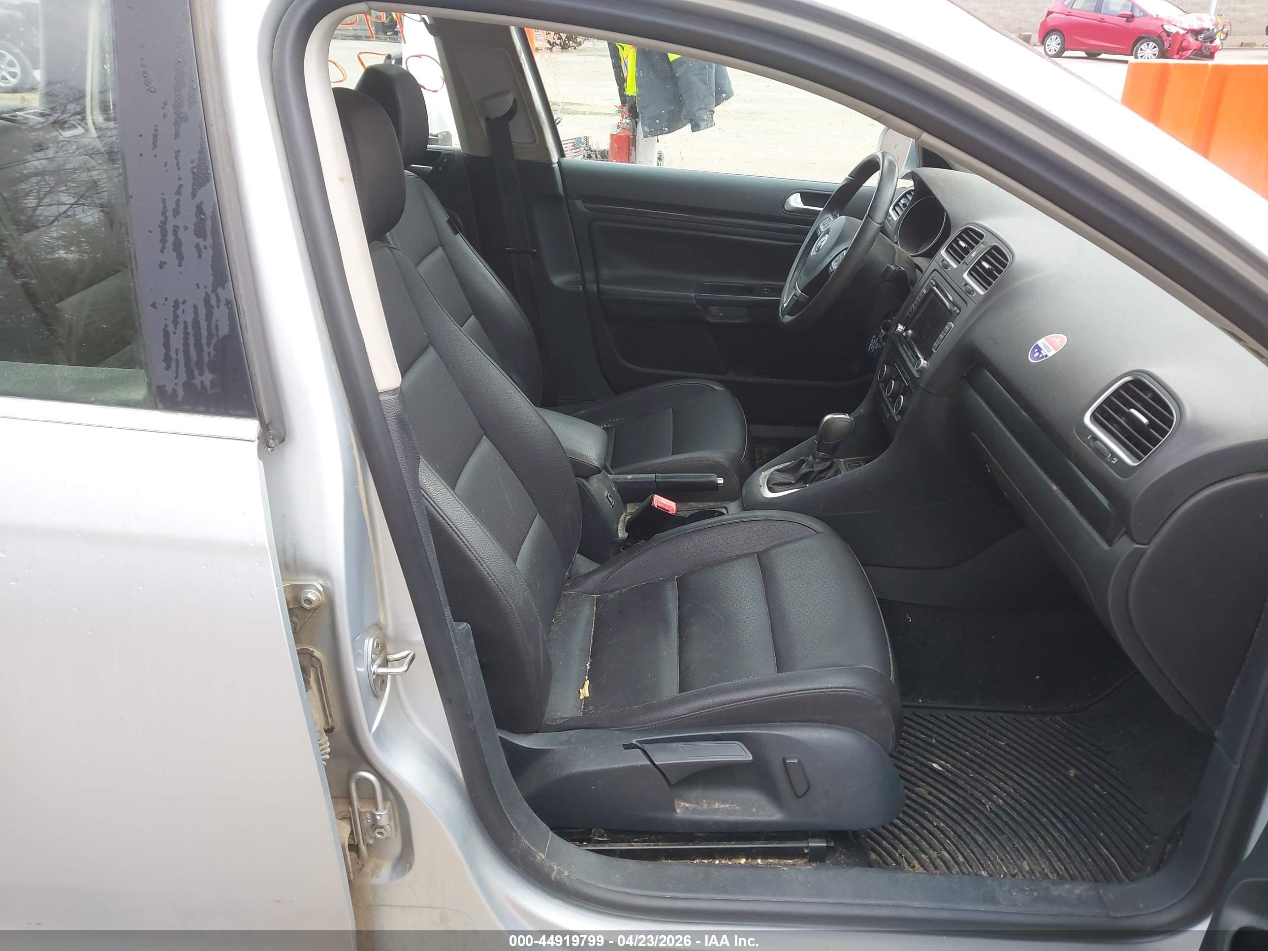 VOLKSWAGEN JETTA image 5