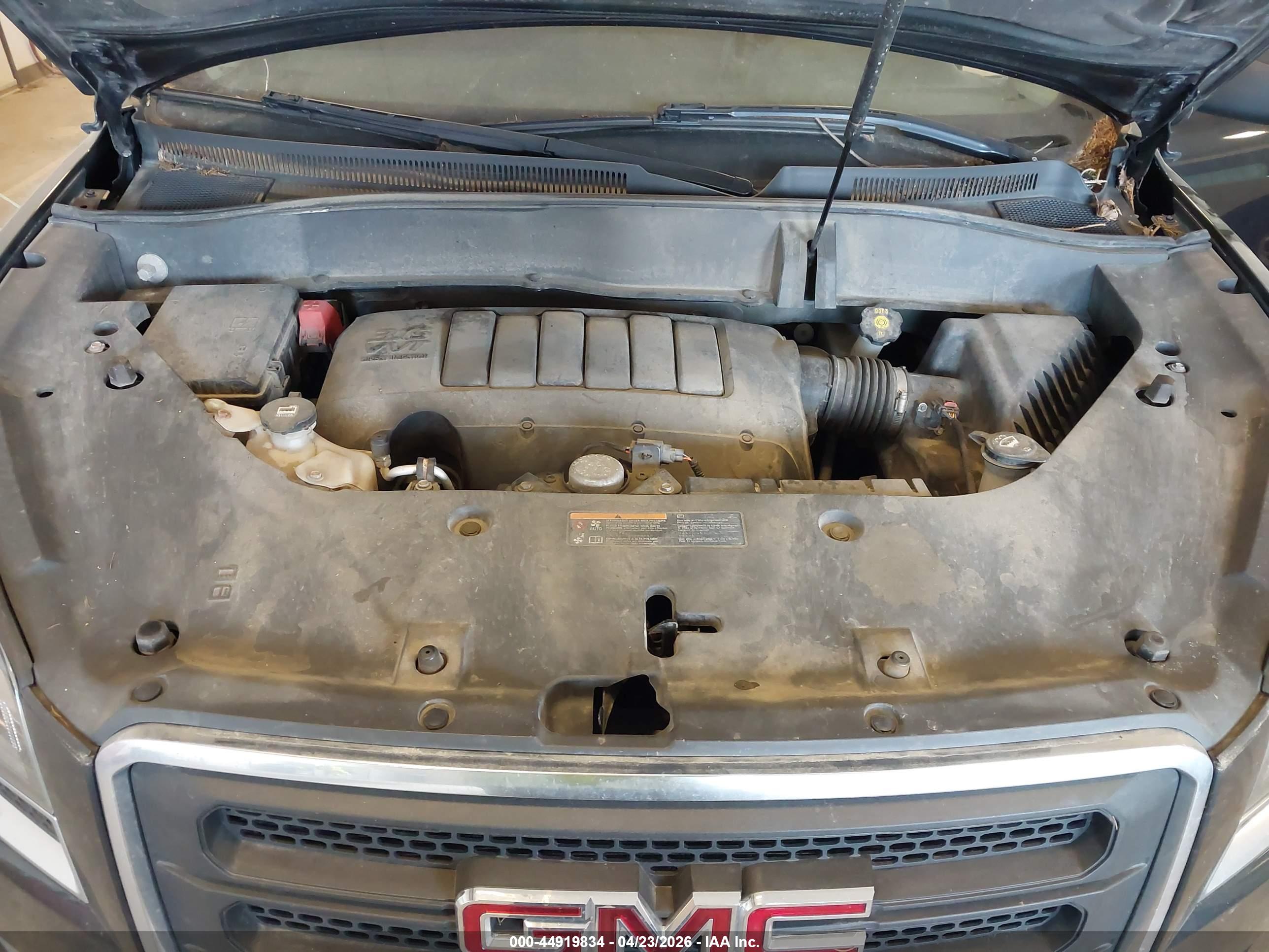 GMC ACADIA image 10