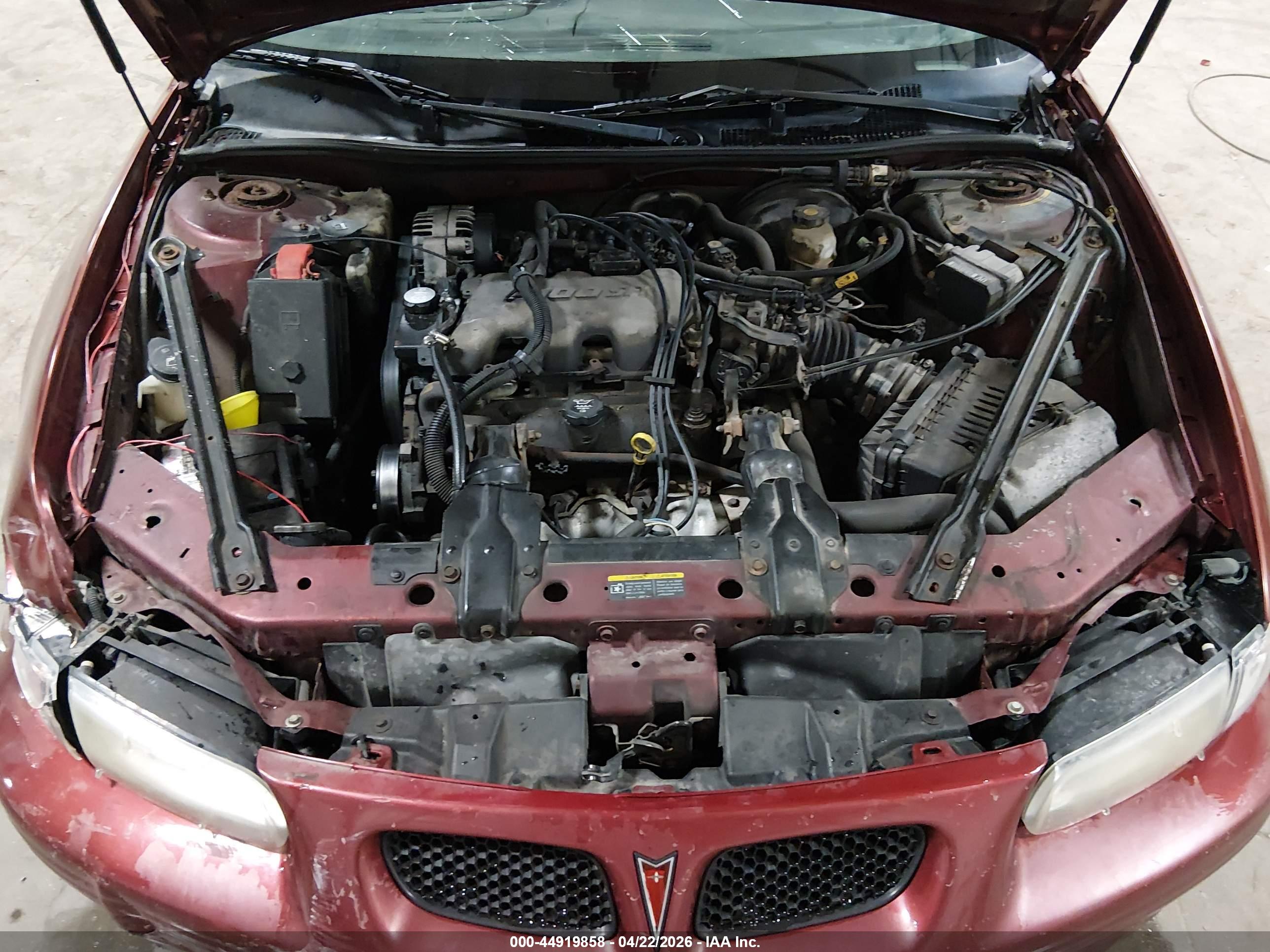 PONTIAC GRAND image 10