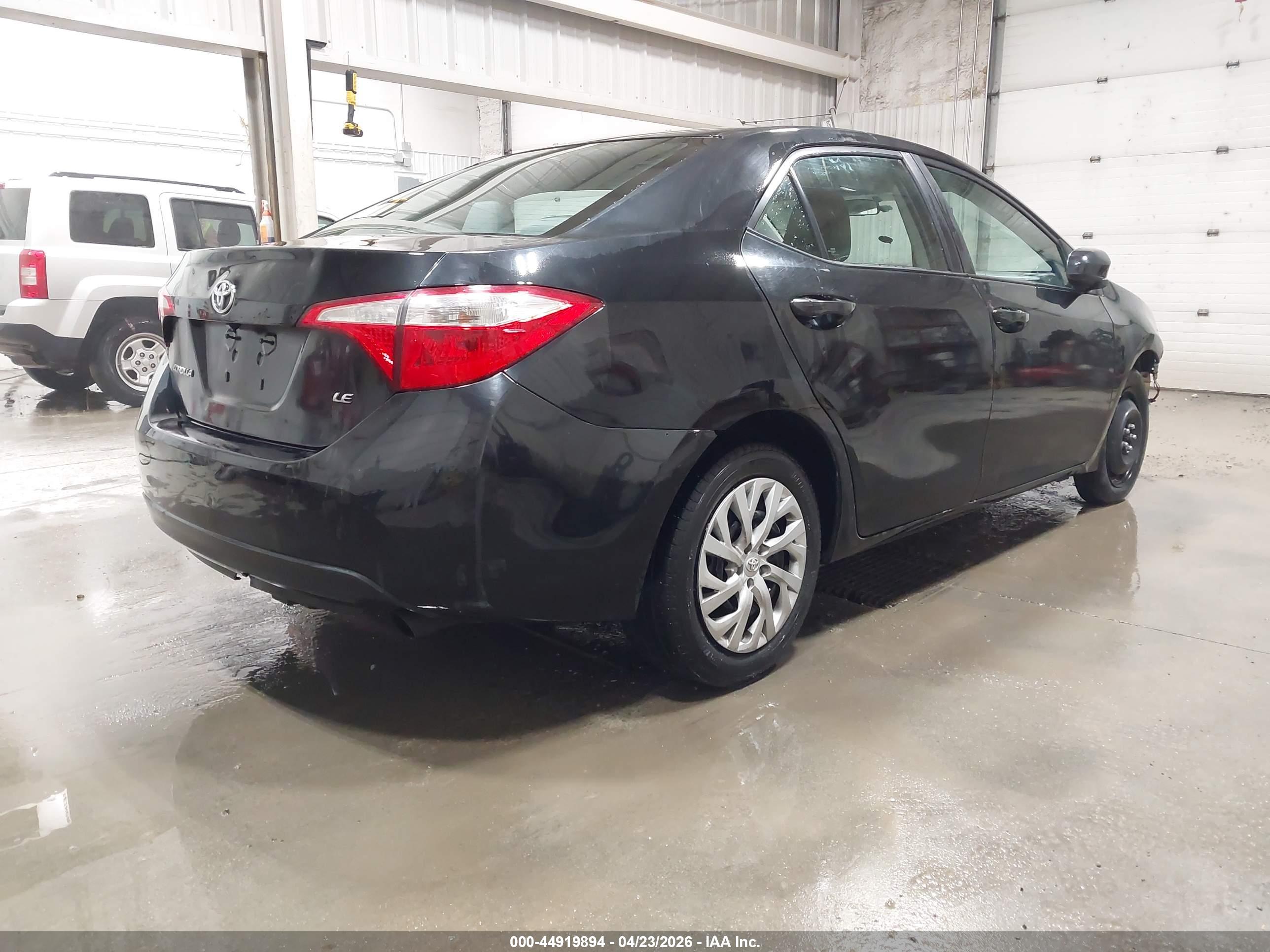 TOYOTA COROLLA image 4