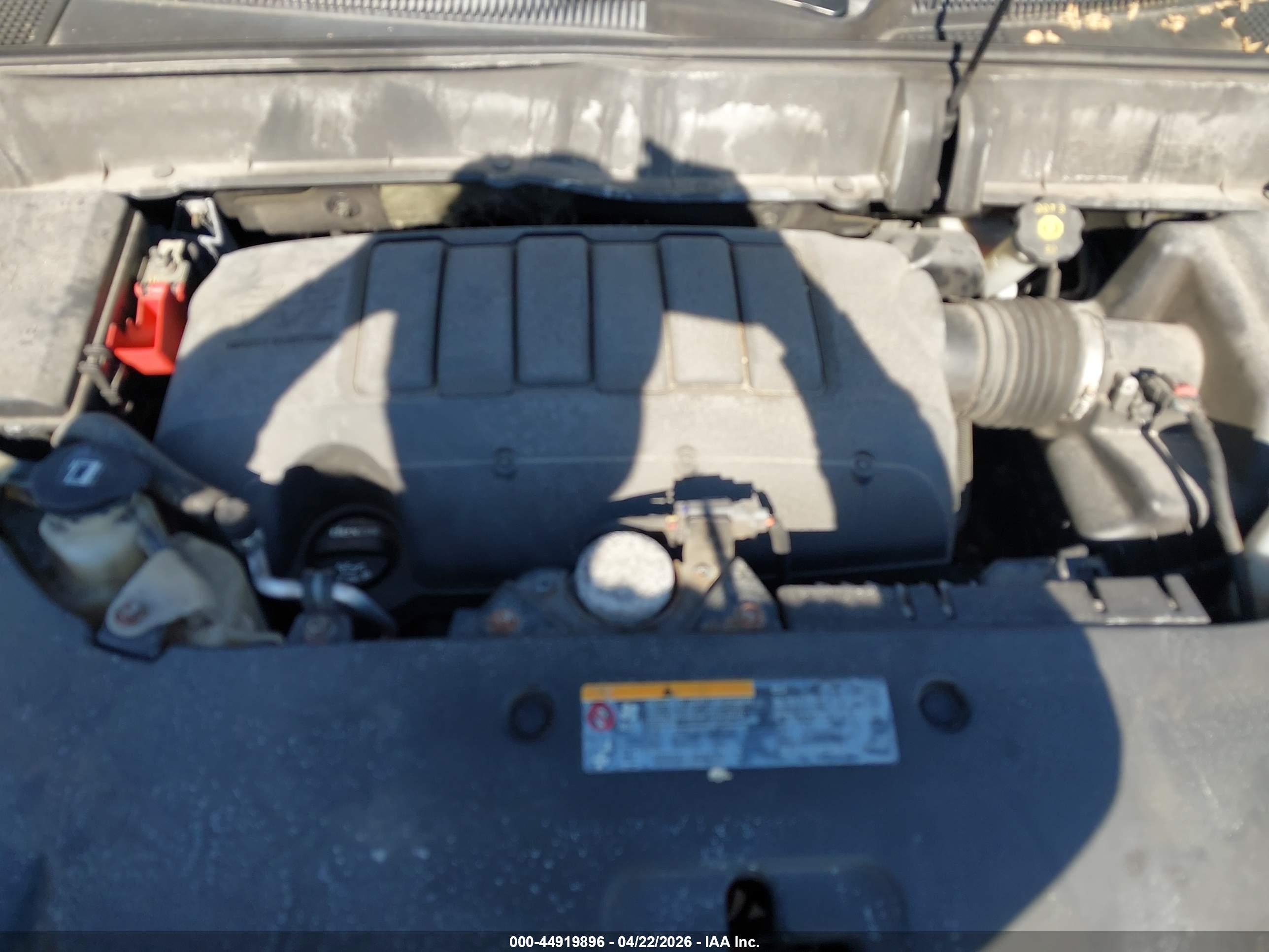 CHEVROLET TRAVERSE image 10