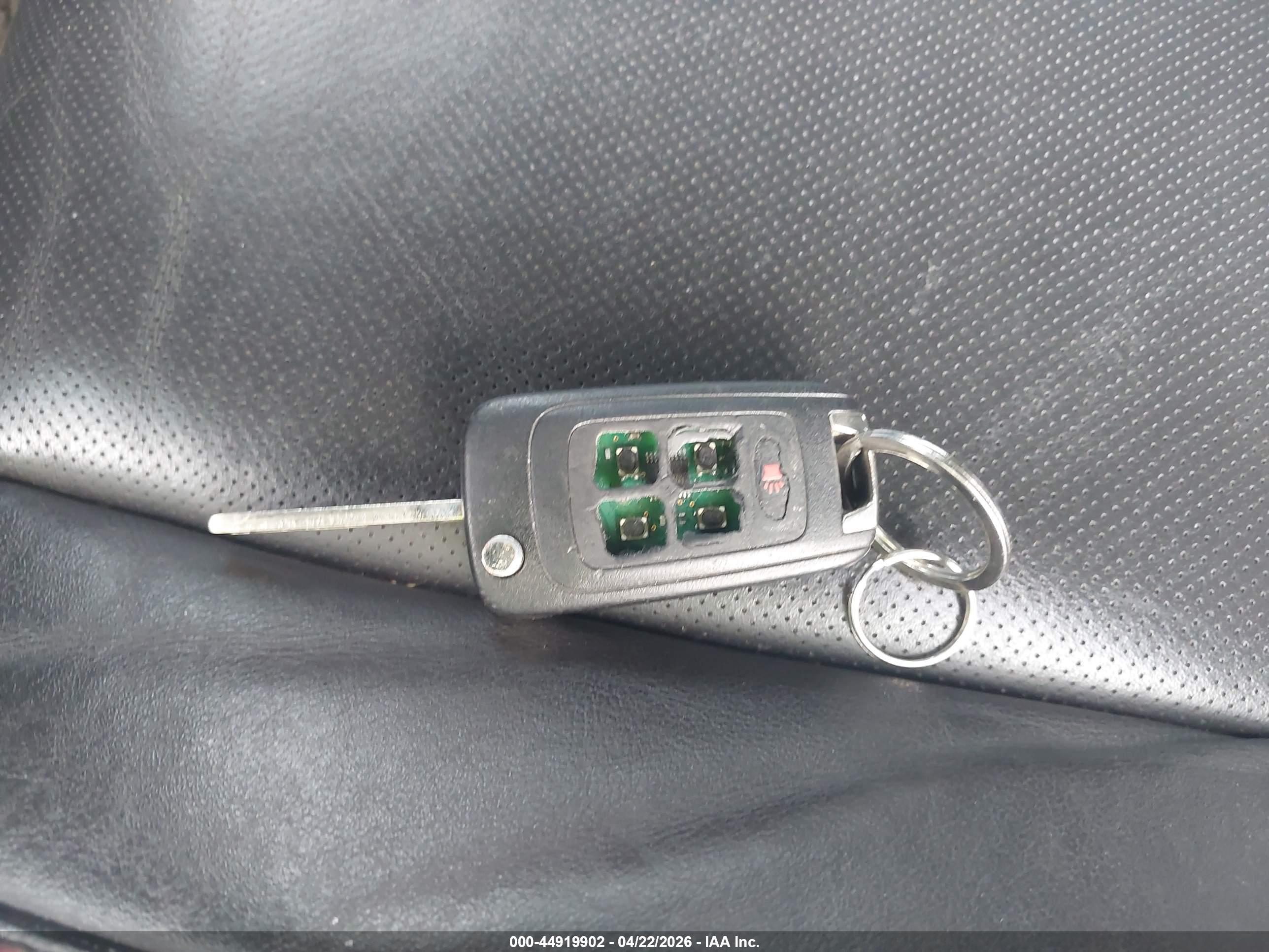 CHEVROLET EQUINOX image 11