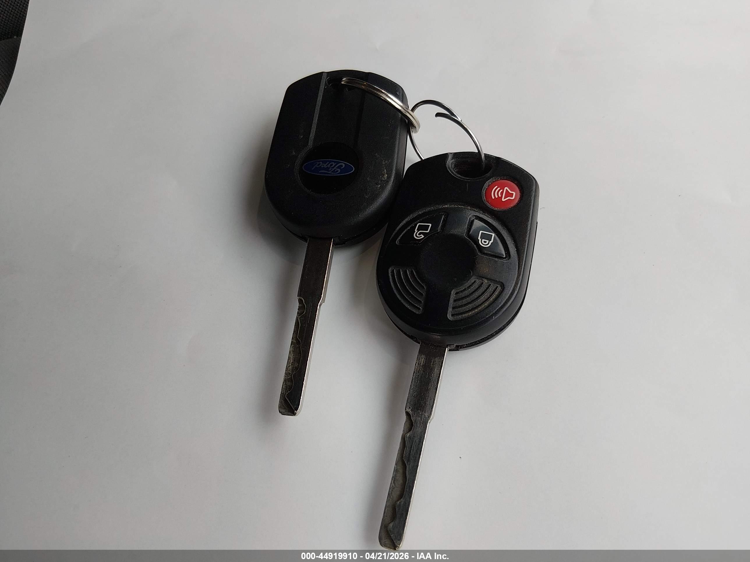 FORD ESCAPE image 11