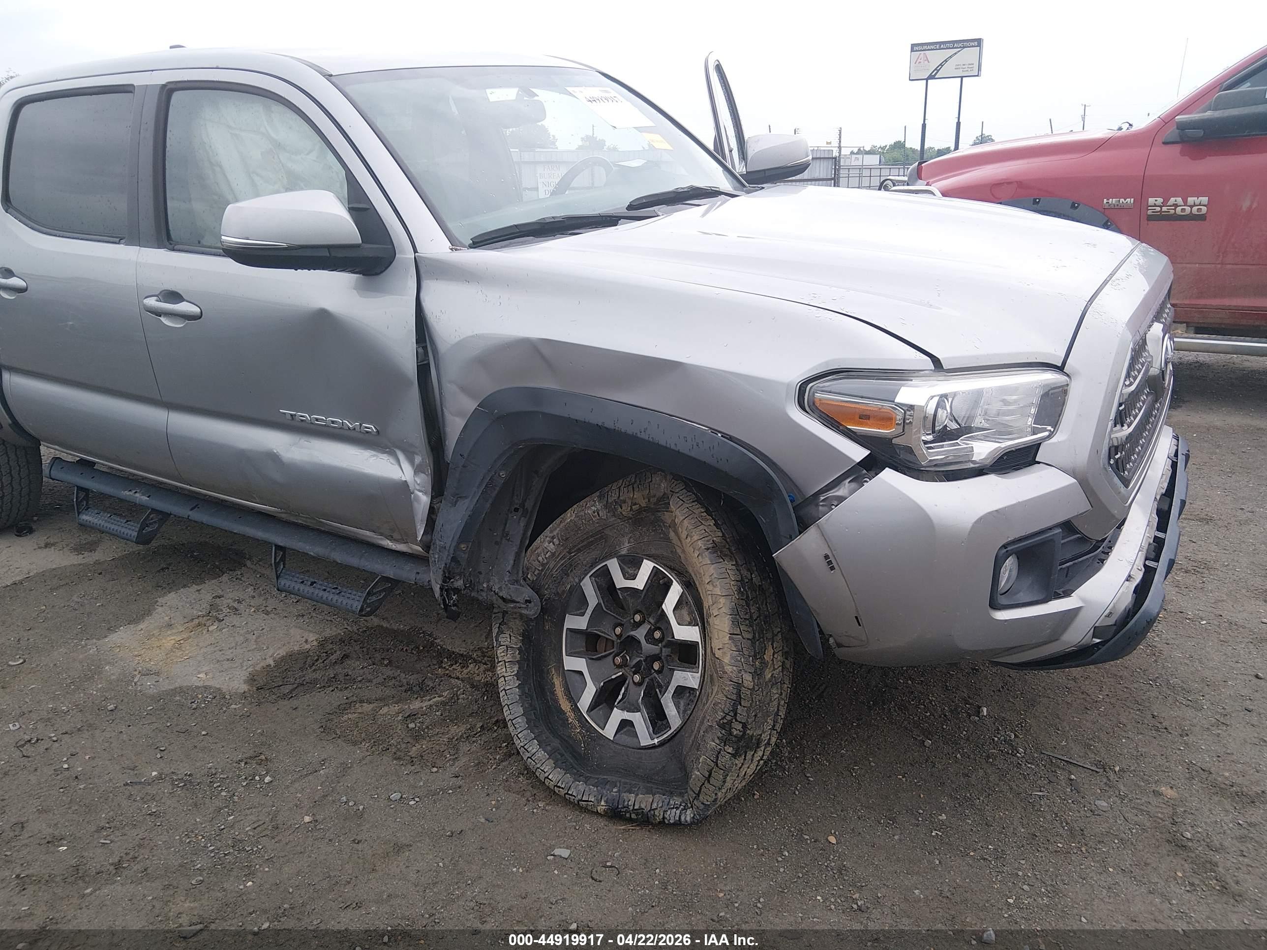 TOYOTA TACOMA image 6