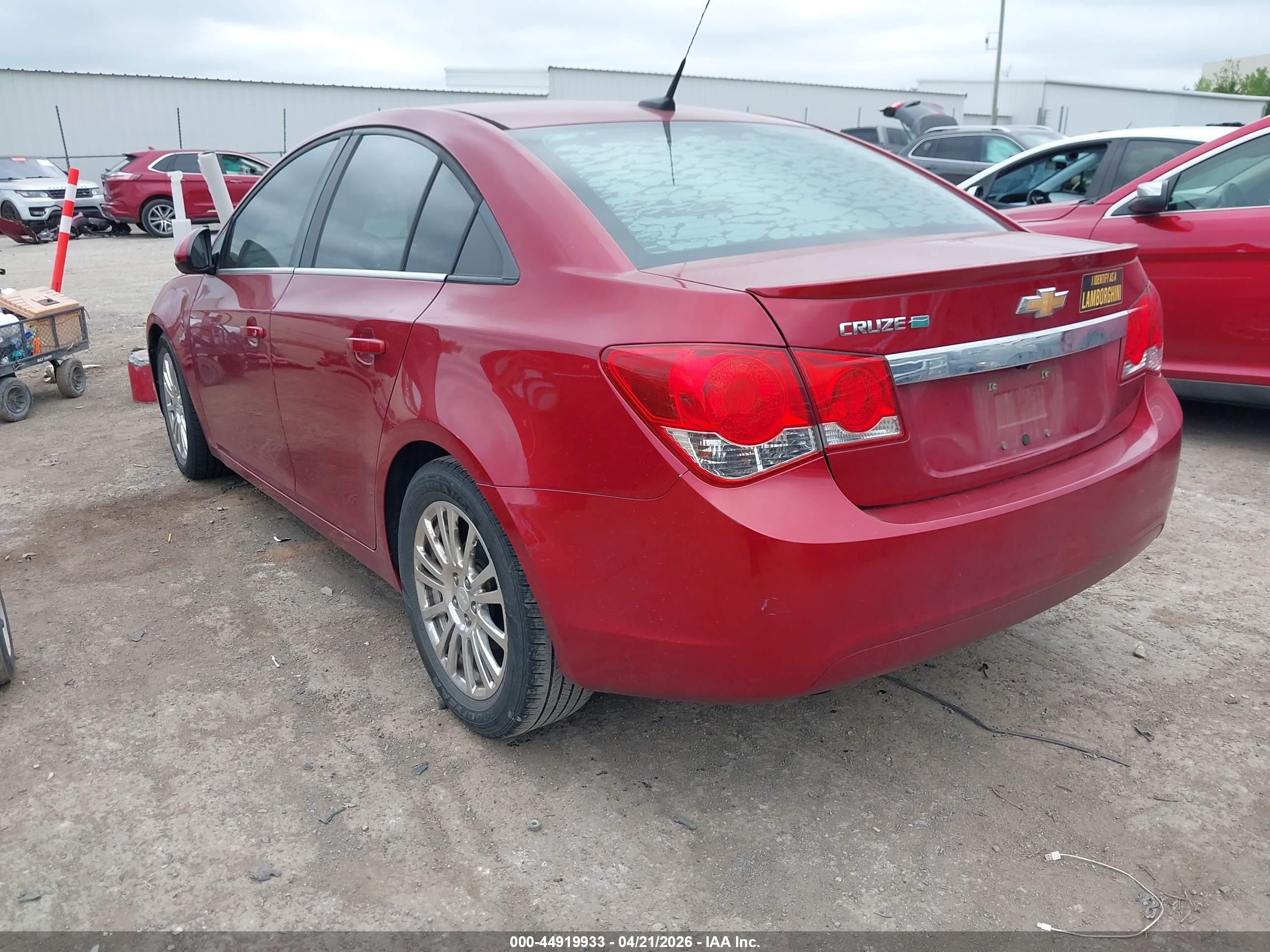 CHEVROLET CRUZE image 3