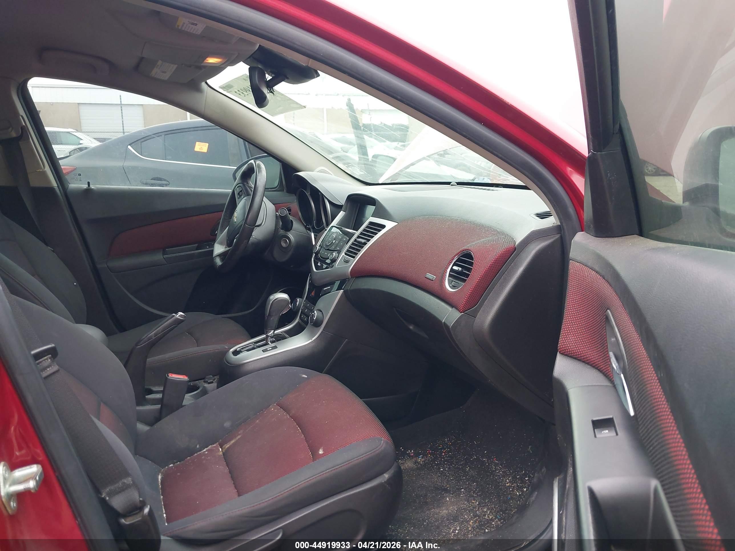 CHEVROLET CRUZE image 5
