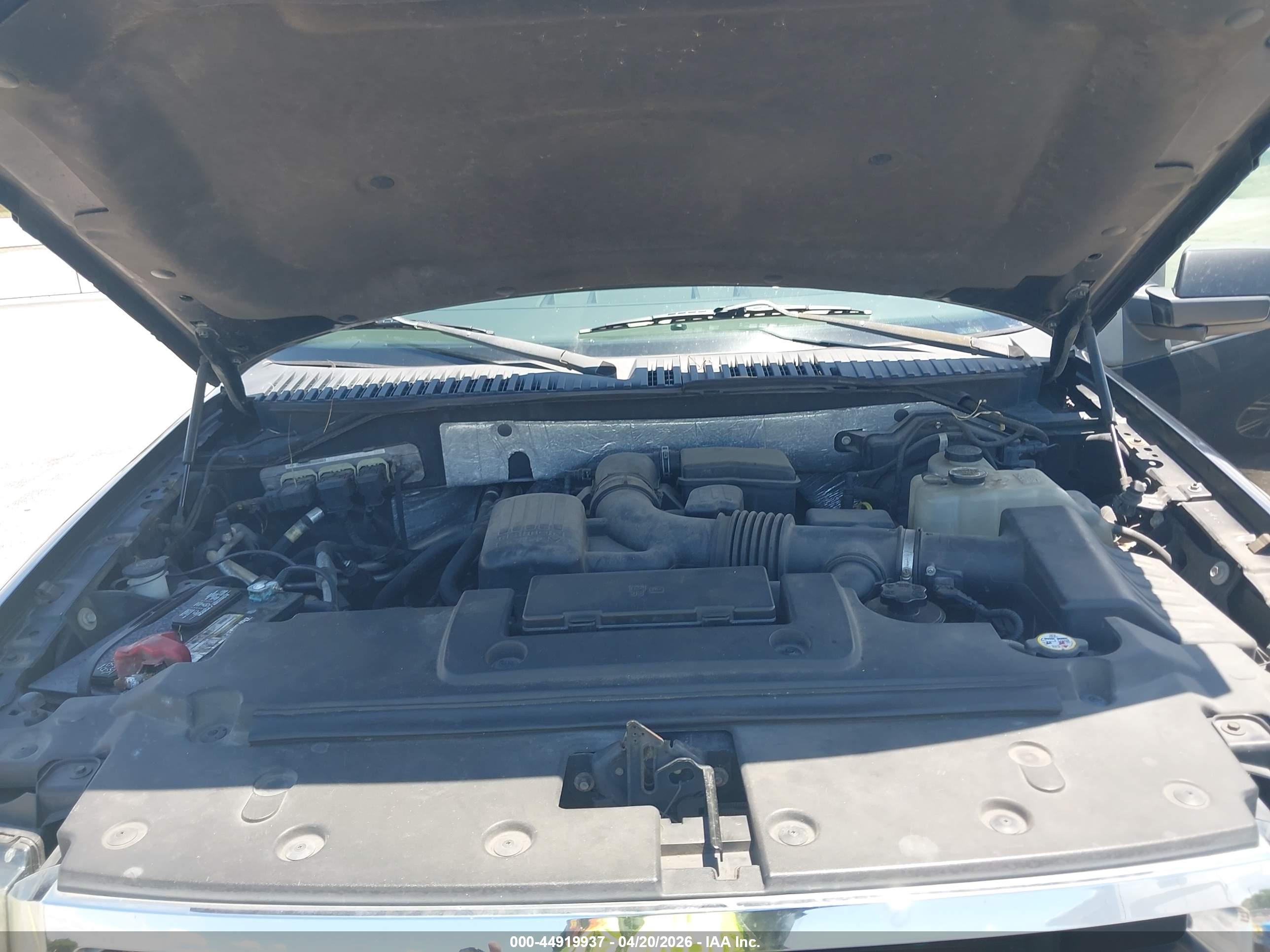 FORD EXPEDITION image 10