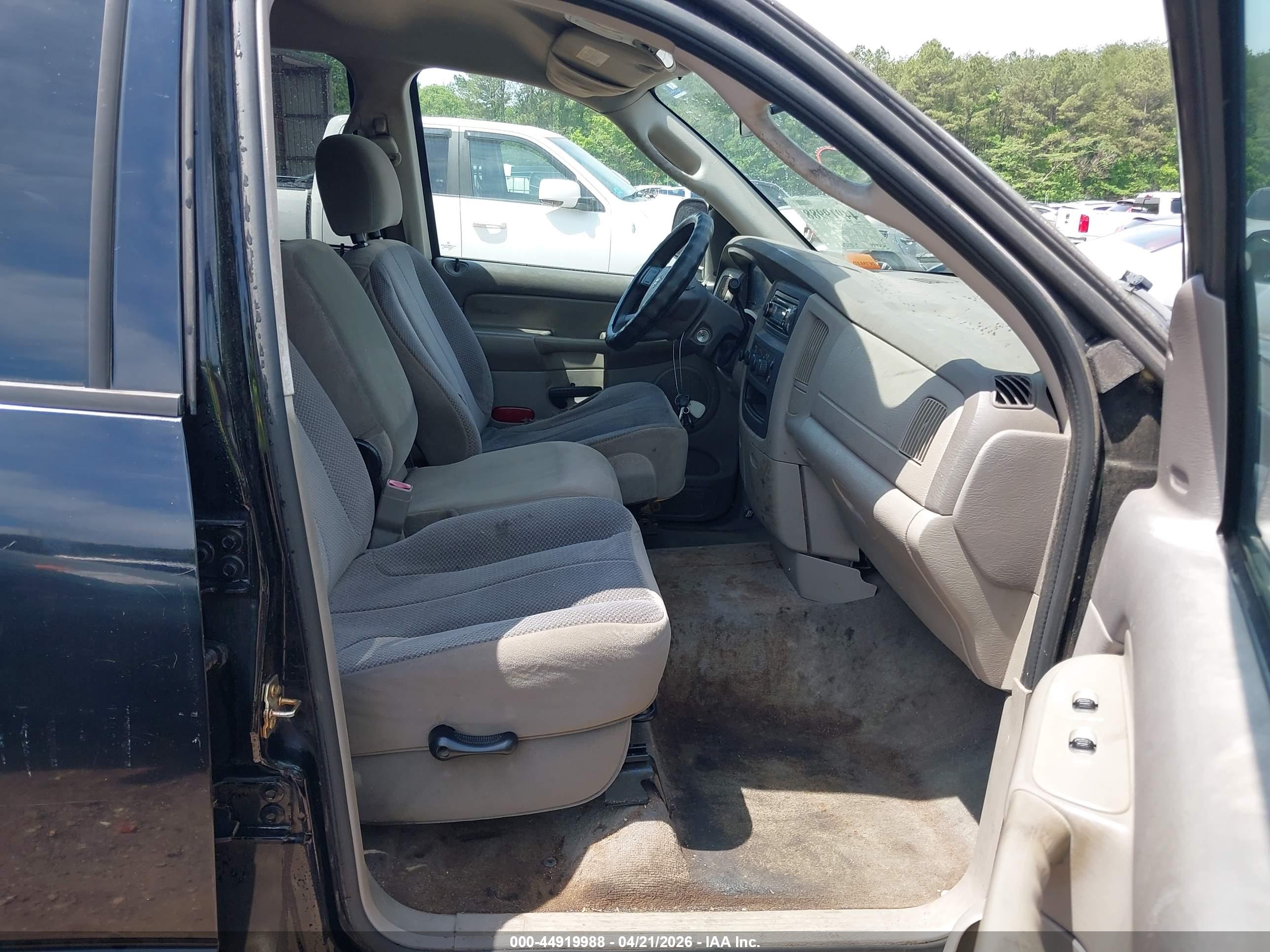 DODGE RAM image 5