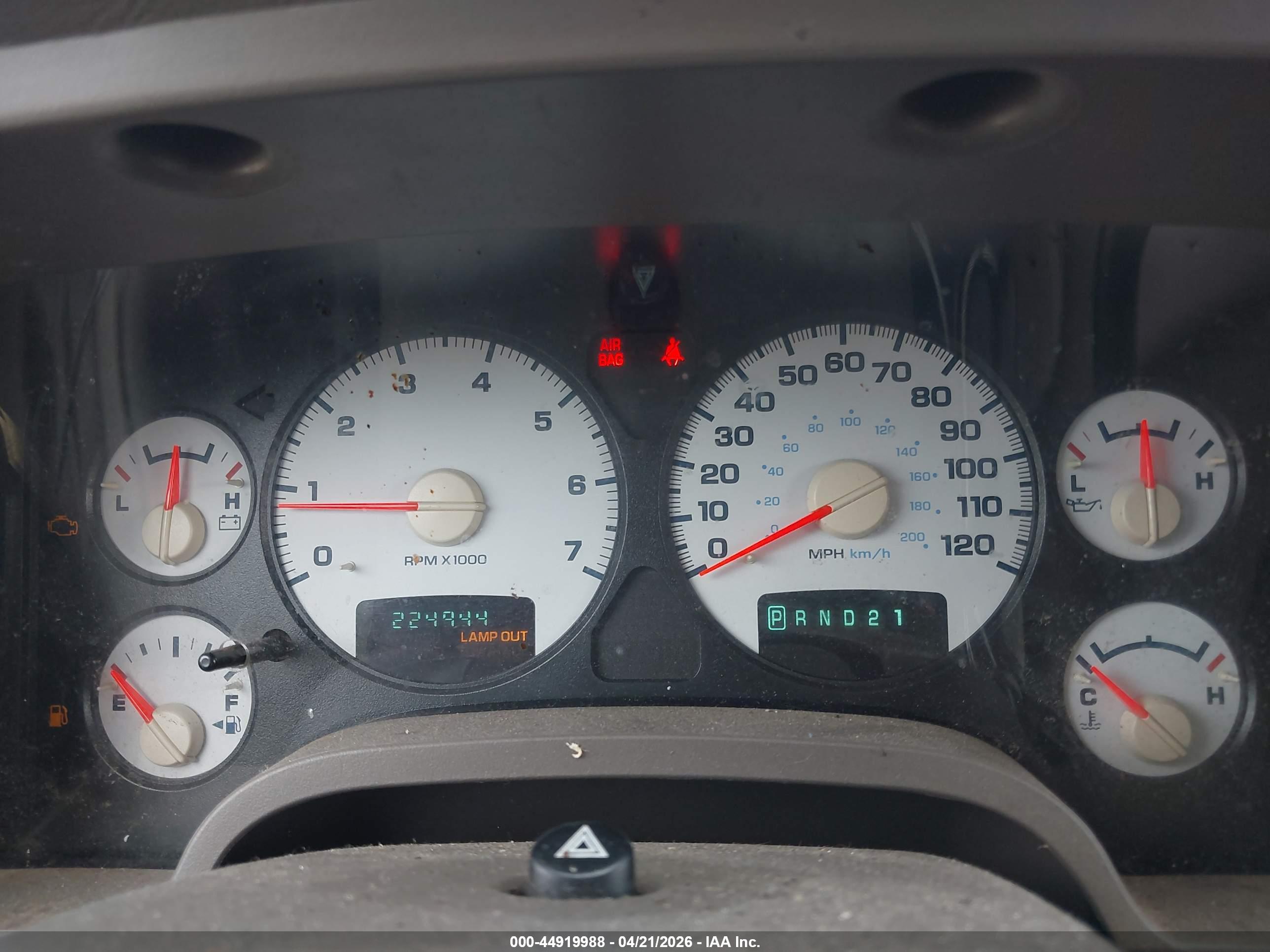 DODGE RAM image 7