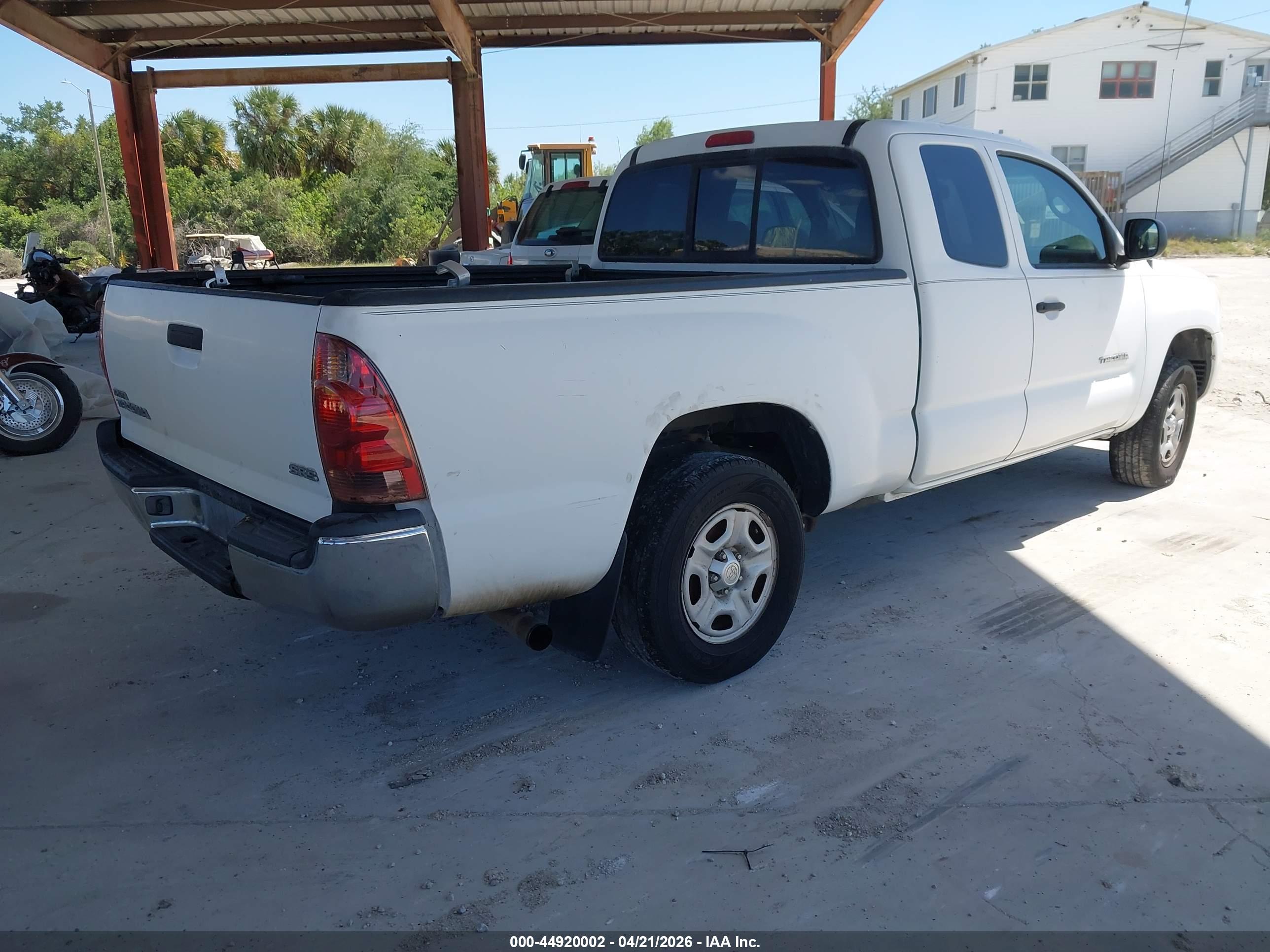 TOYOTA TACOMA image 4