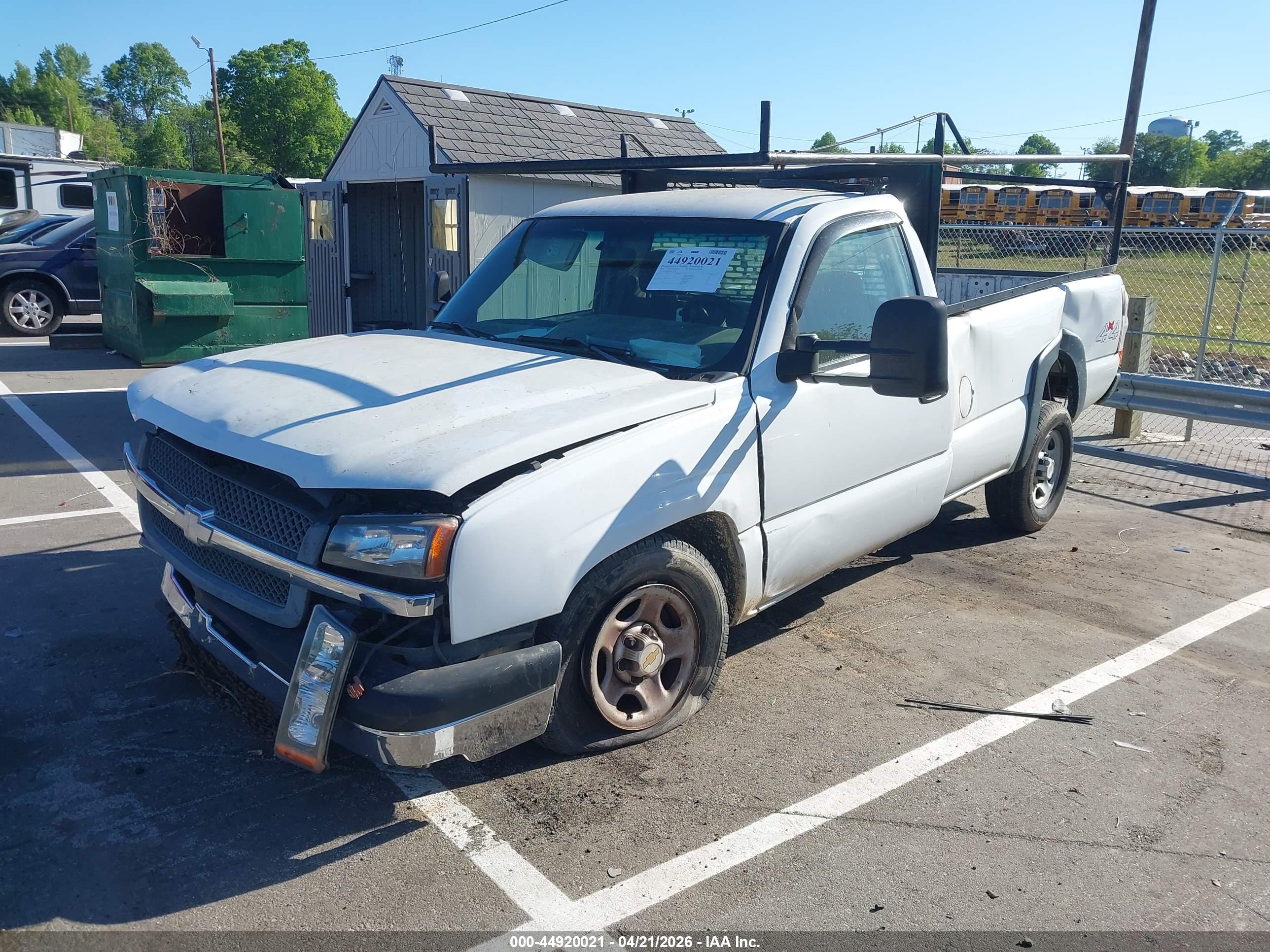 CHEVROLET SILVERADO image 2