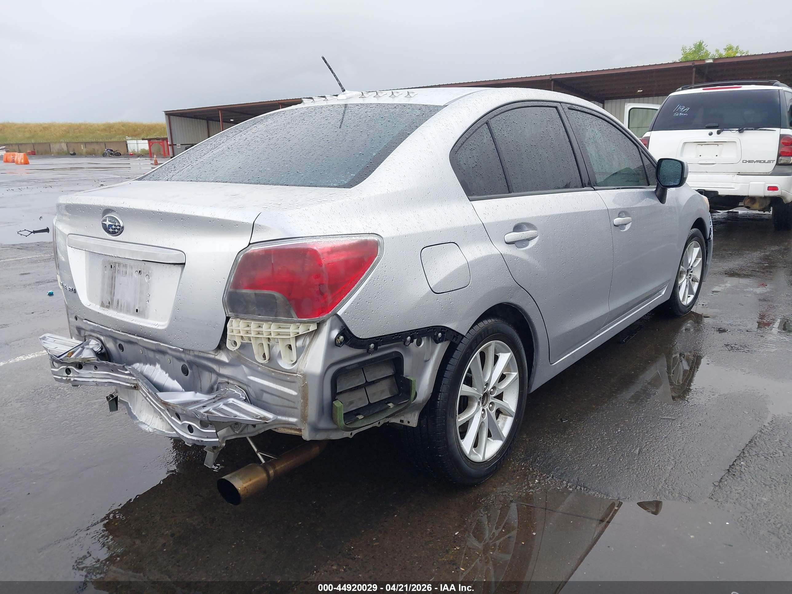 SUBARU IMPREZA image 4