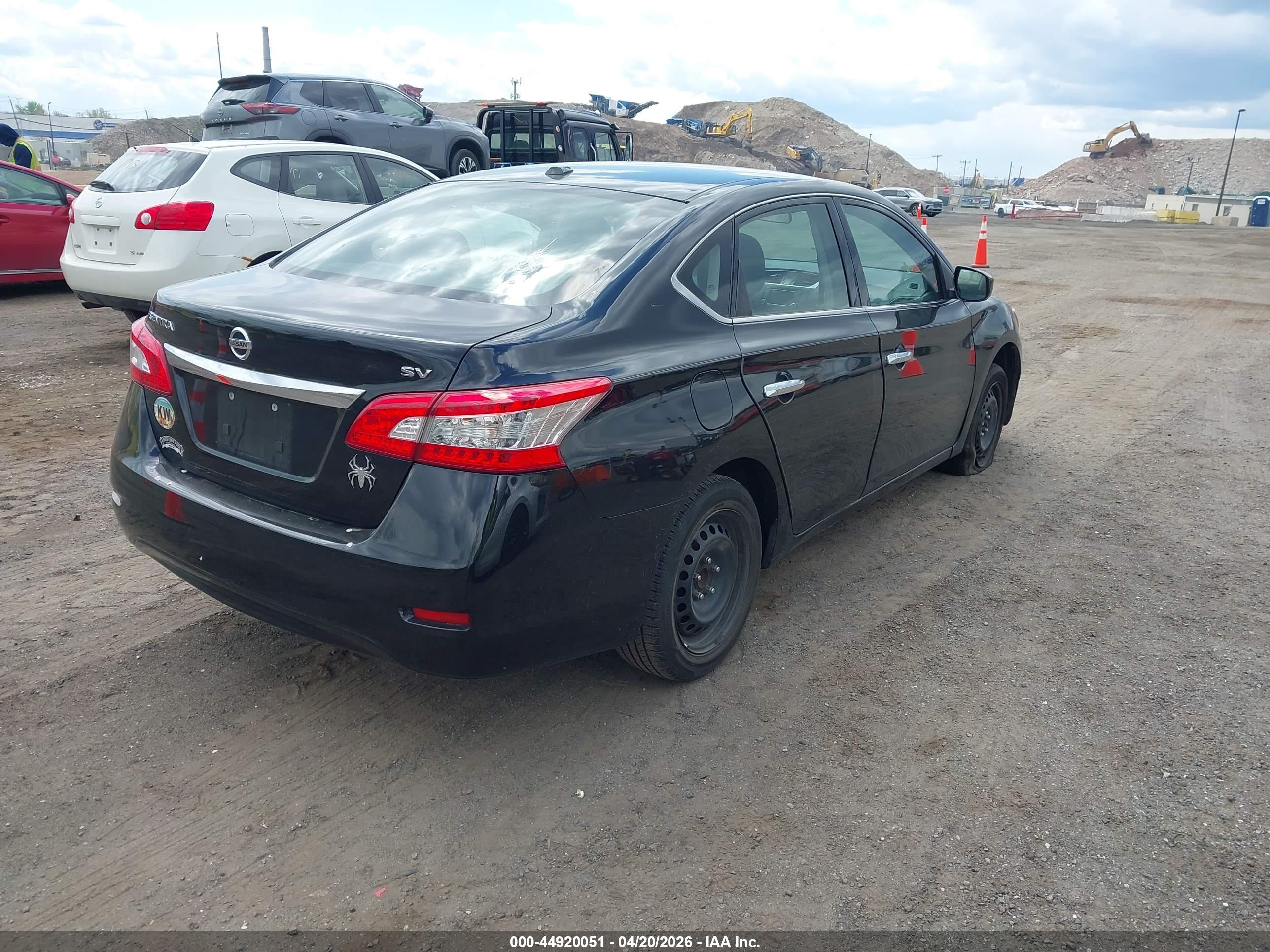 NISSAN SENTRA image 4
